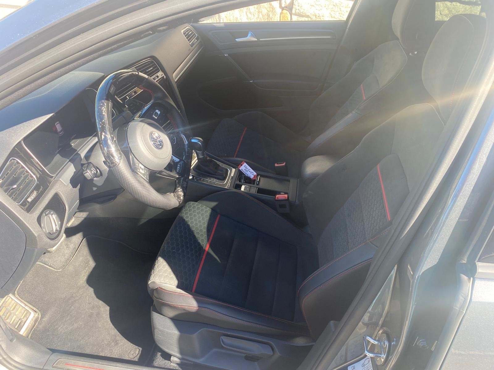 VW Golf 2.0 TSI GTI Performance DSG-image-7