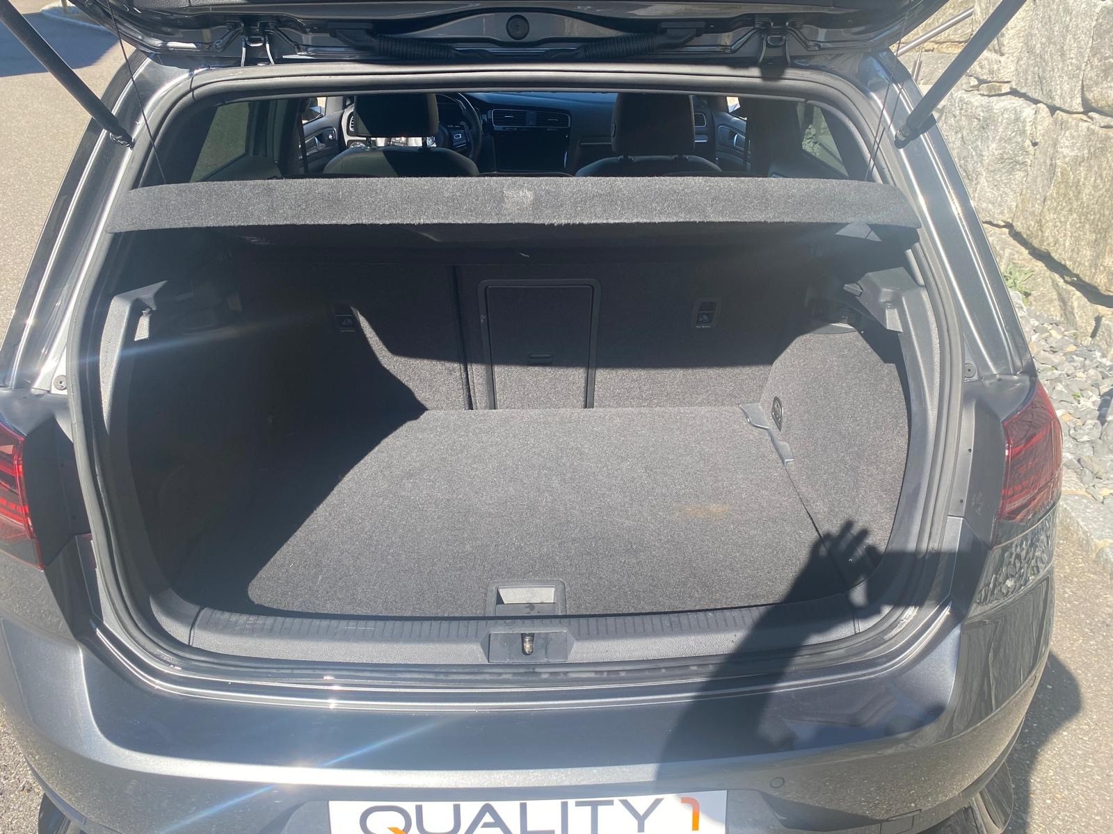 VW Golf 2.0 TSI GTI Performance DSG-image-12