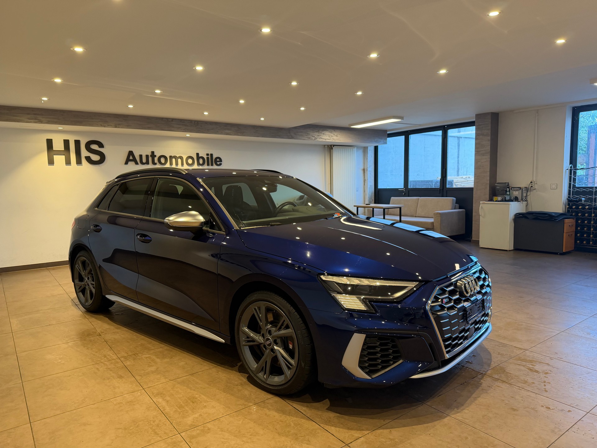 AUDI S3 Sportback 2.0 TFSI quattro S-Tronic-image-8
