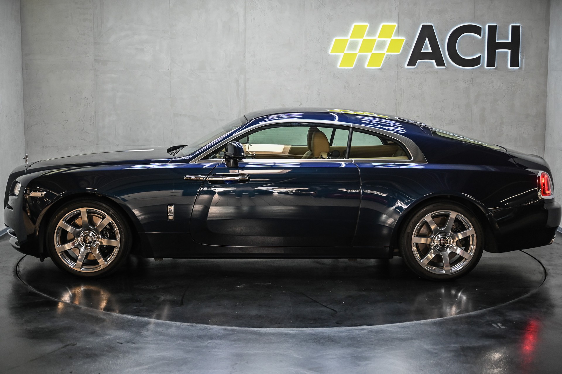 ROLLS-ROYCE Wraith 6.6 V12-image-4