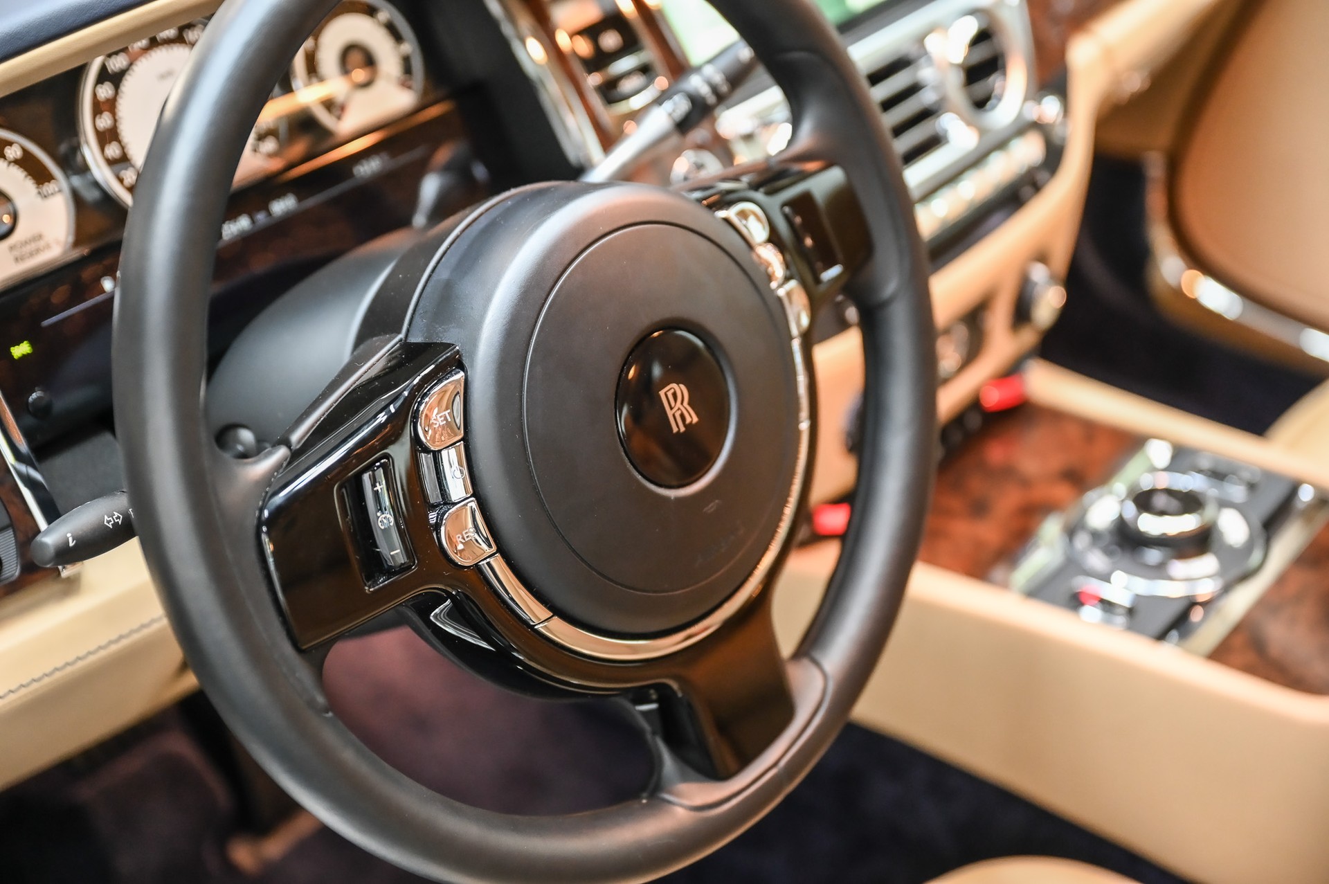 ROLLS-ROYCE Wraith 6.6 V12-image-20