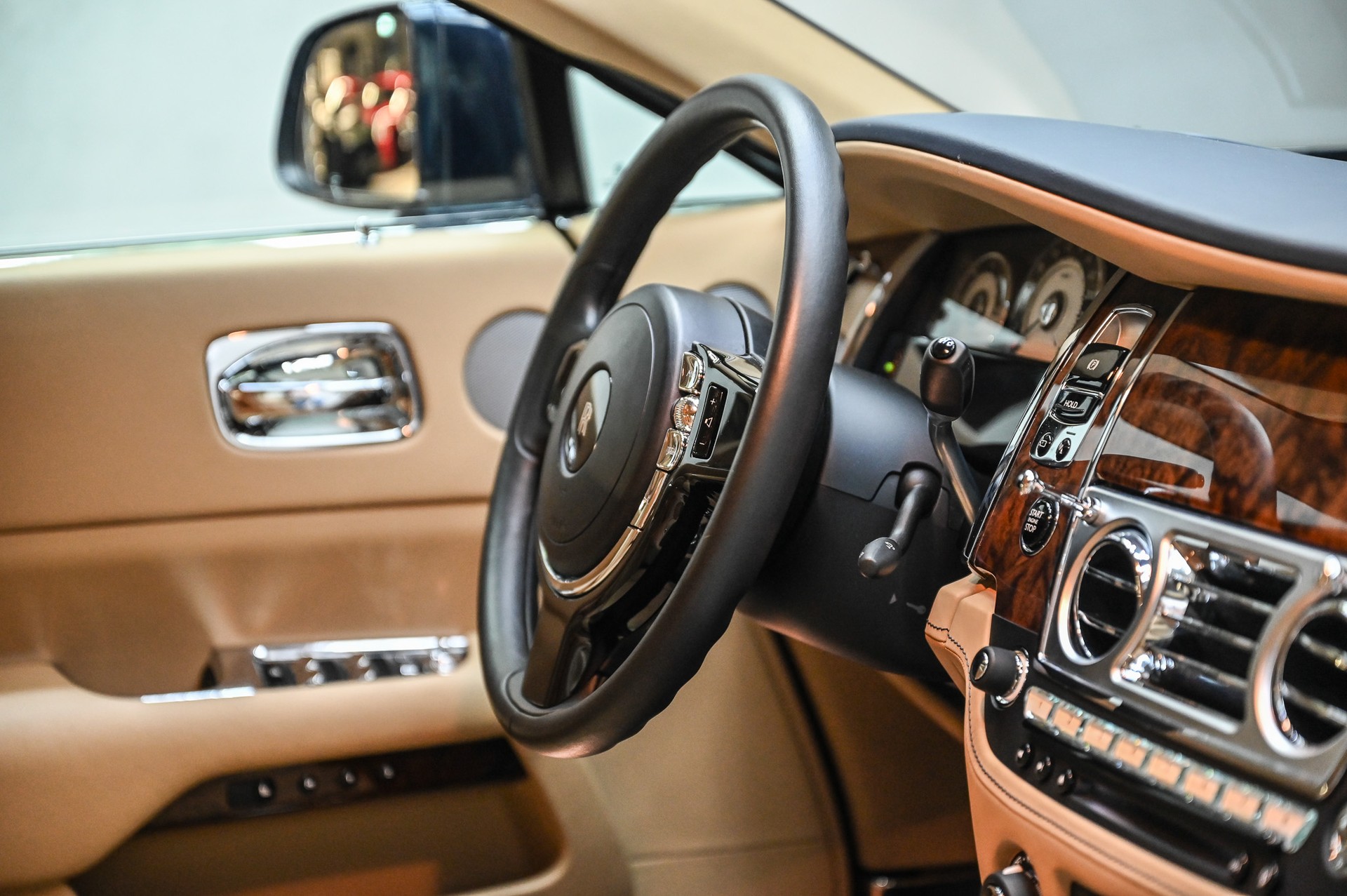 ROLLS-ROYCE Wraith 6.6 V12-image-23