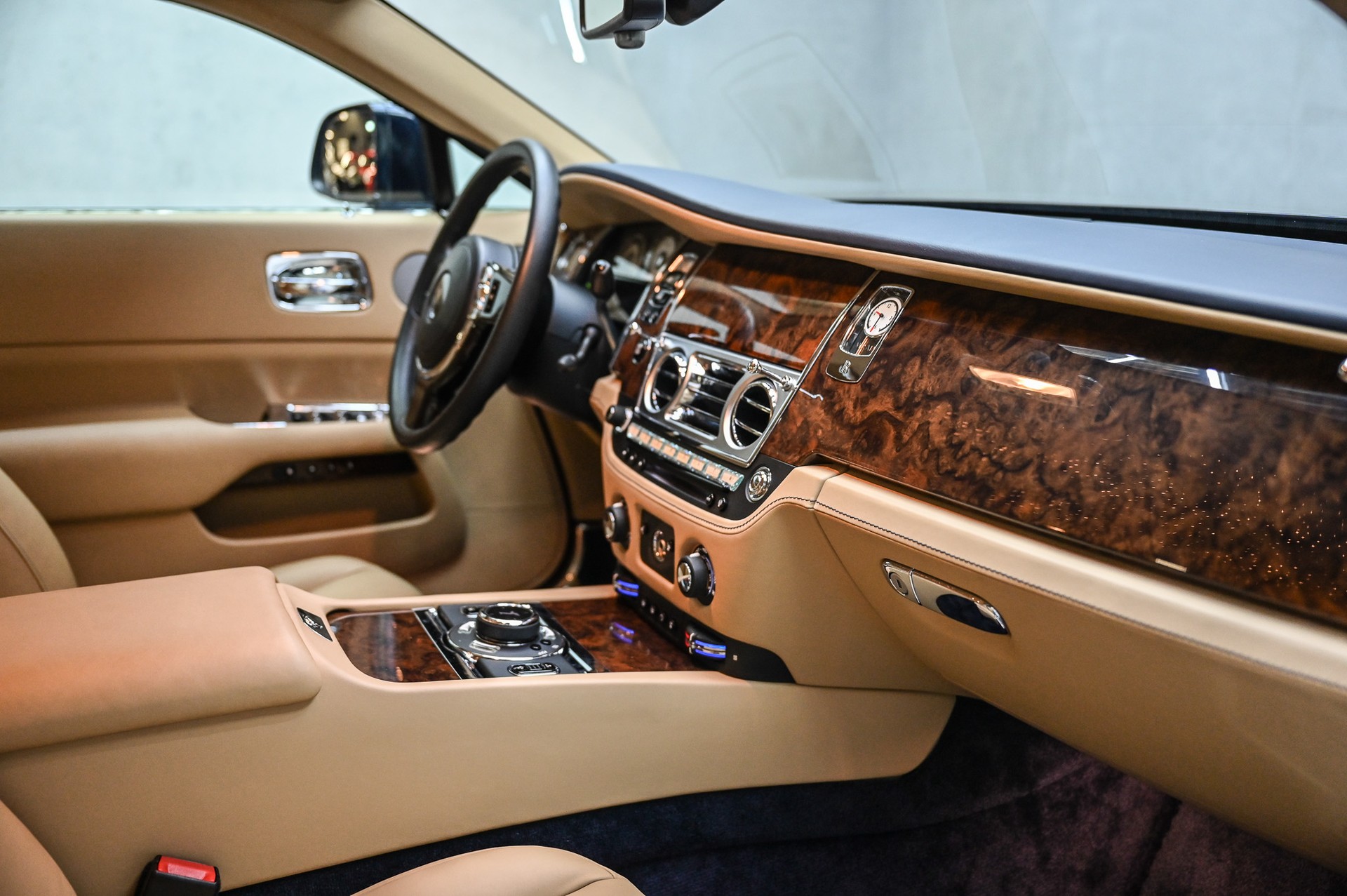 ROLLS-ROYCE Wraith 6.6 V12-image-24