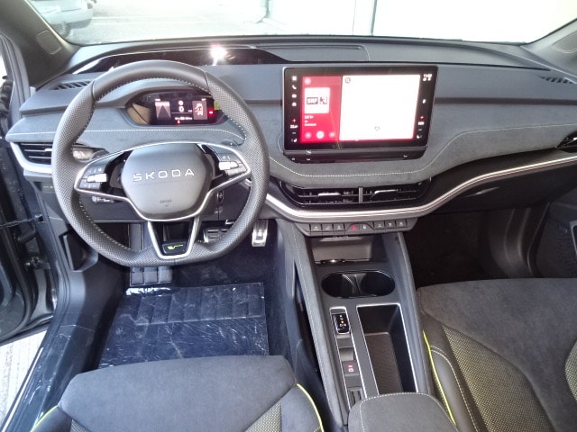 SKODA Elroq RS 4x4-image-8