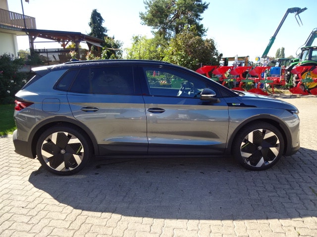 SKODA Elroq RS 4x4-image-5