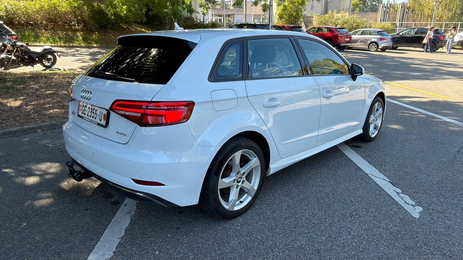 AUDI A3 Sportback 1.4 e-tron Sport S-tronic-image-3