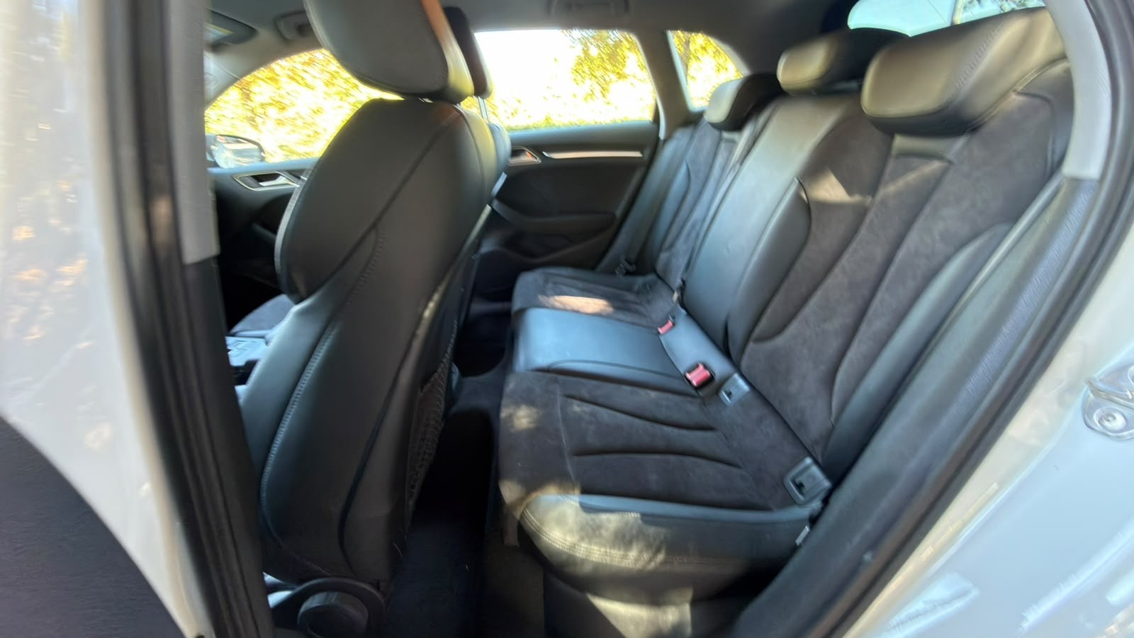 AUDI A3 Sportback 1.4 e-tron Sport S-tronic-image-11