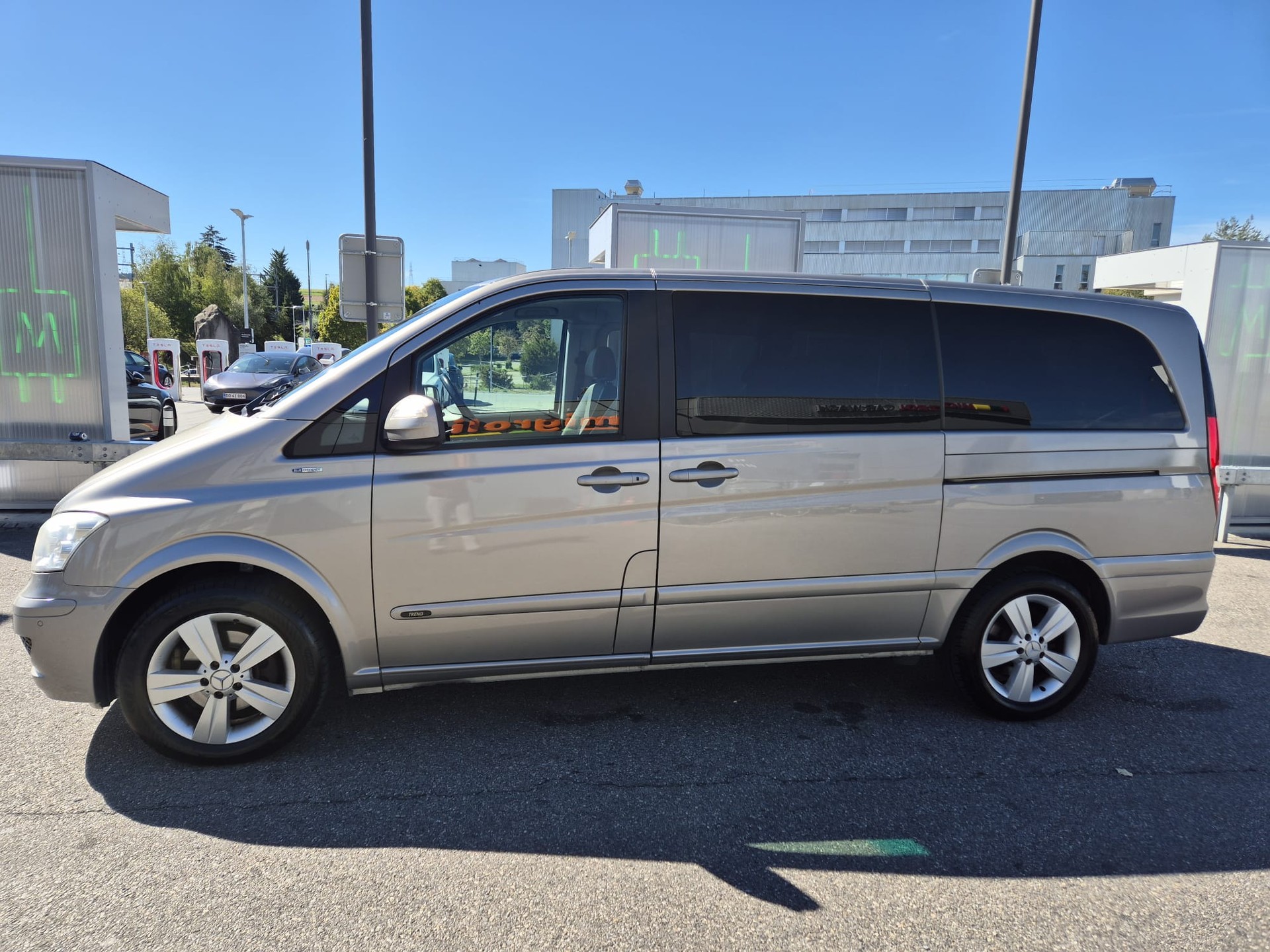 MERCEDES-BENZ VIANO-image-1