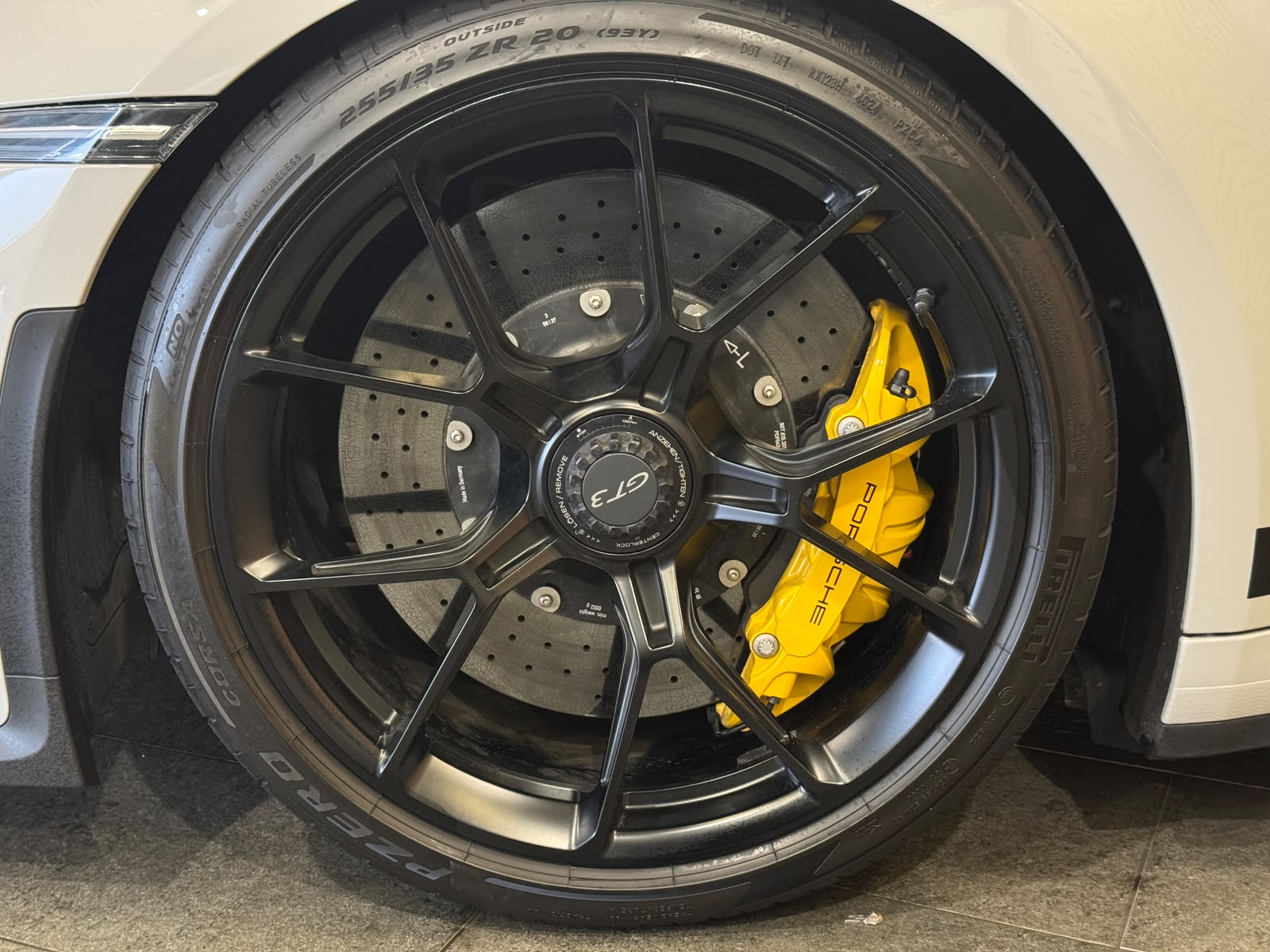 PORSCHE 911 GT3 PDK *Clubsport Keramik*-image-12