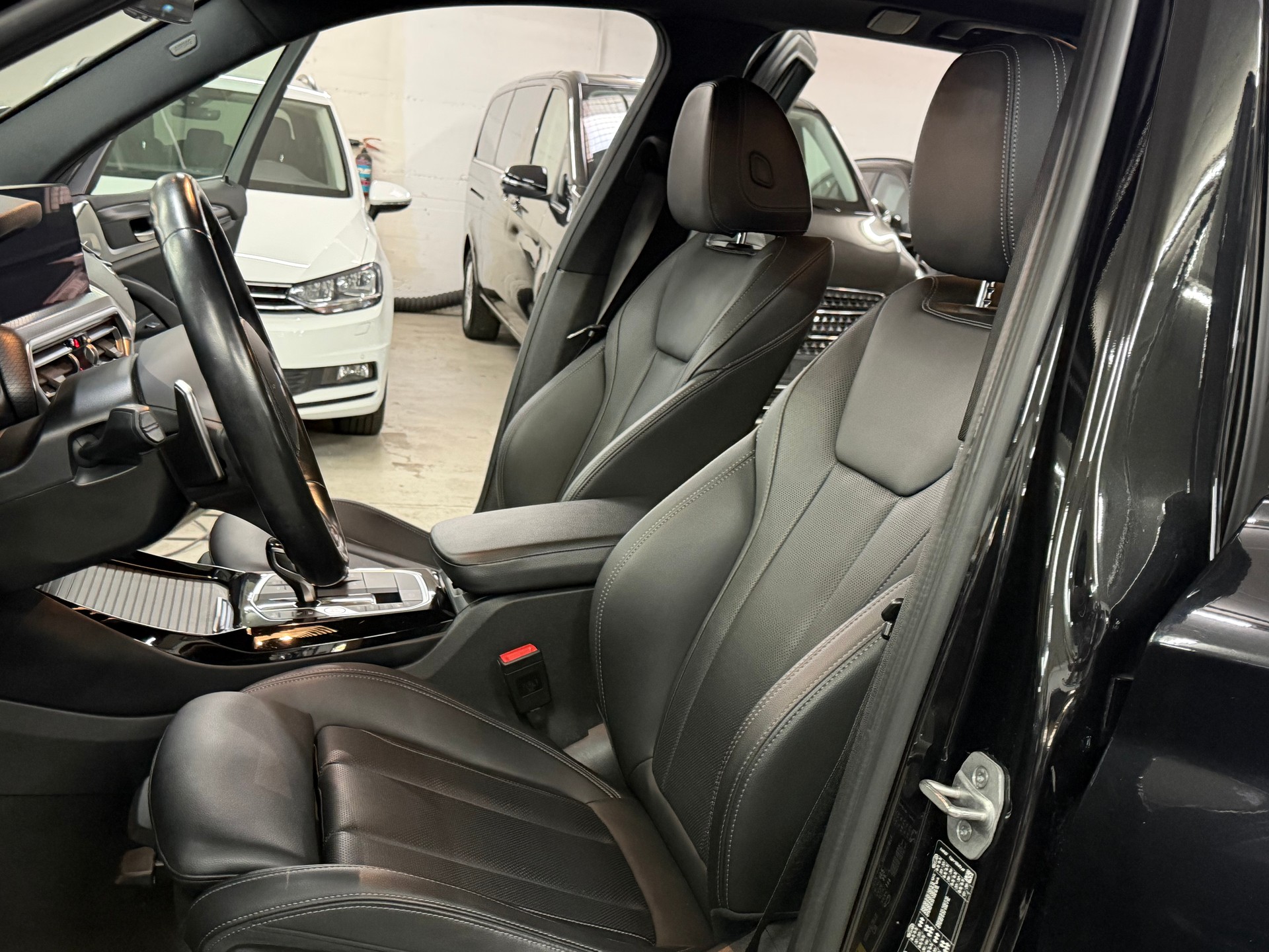 BMW X3 xDrive 30e M Sport Edition-image-12