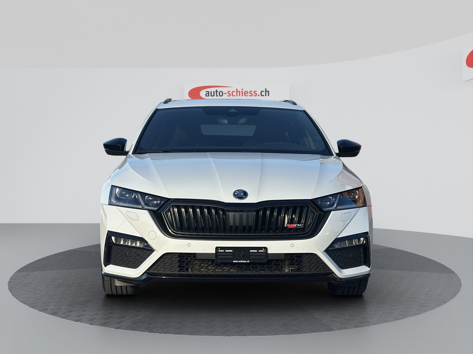 SKODA Octavia Combi 2.0 TSI DSG RS-image-1