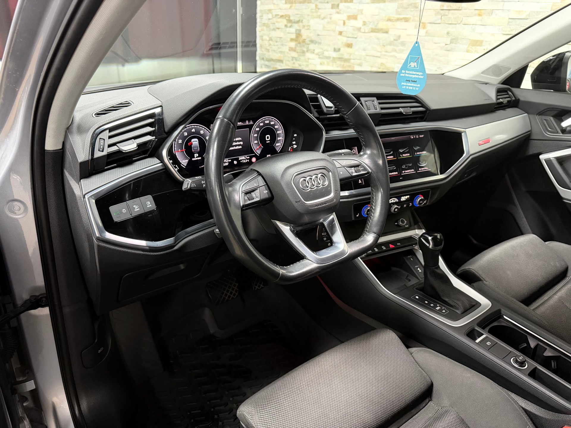 AUDI Q3 Sportback 35 TFSI Attraction S-tronic-image-16