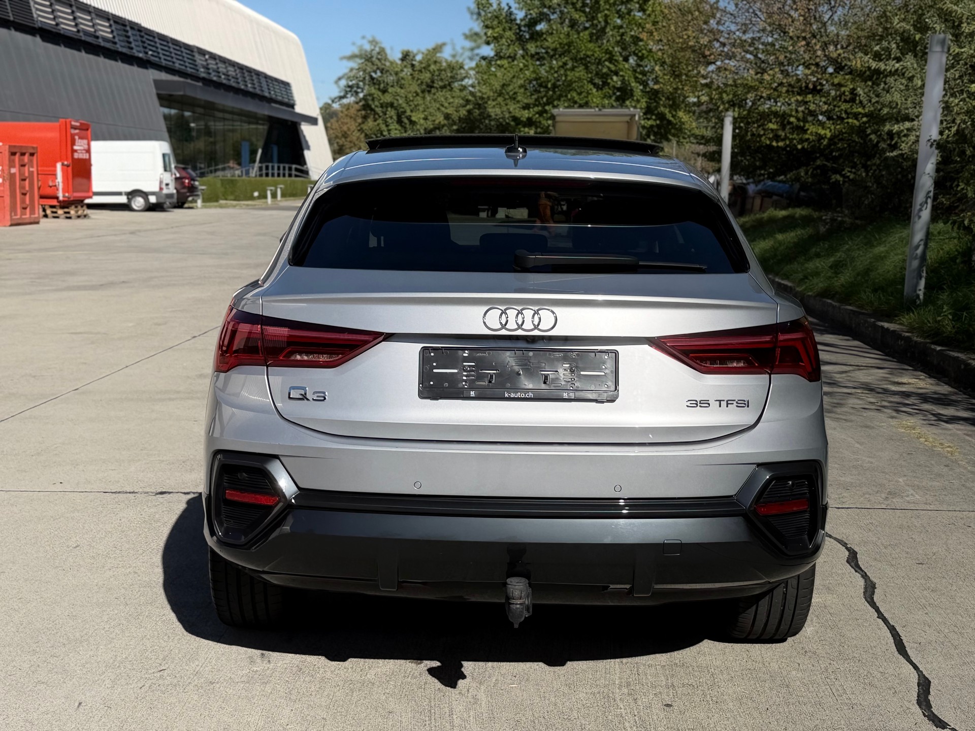 AUDI Q3 Sportback 35 TFSI Attraction S-tronic-image-6