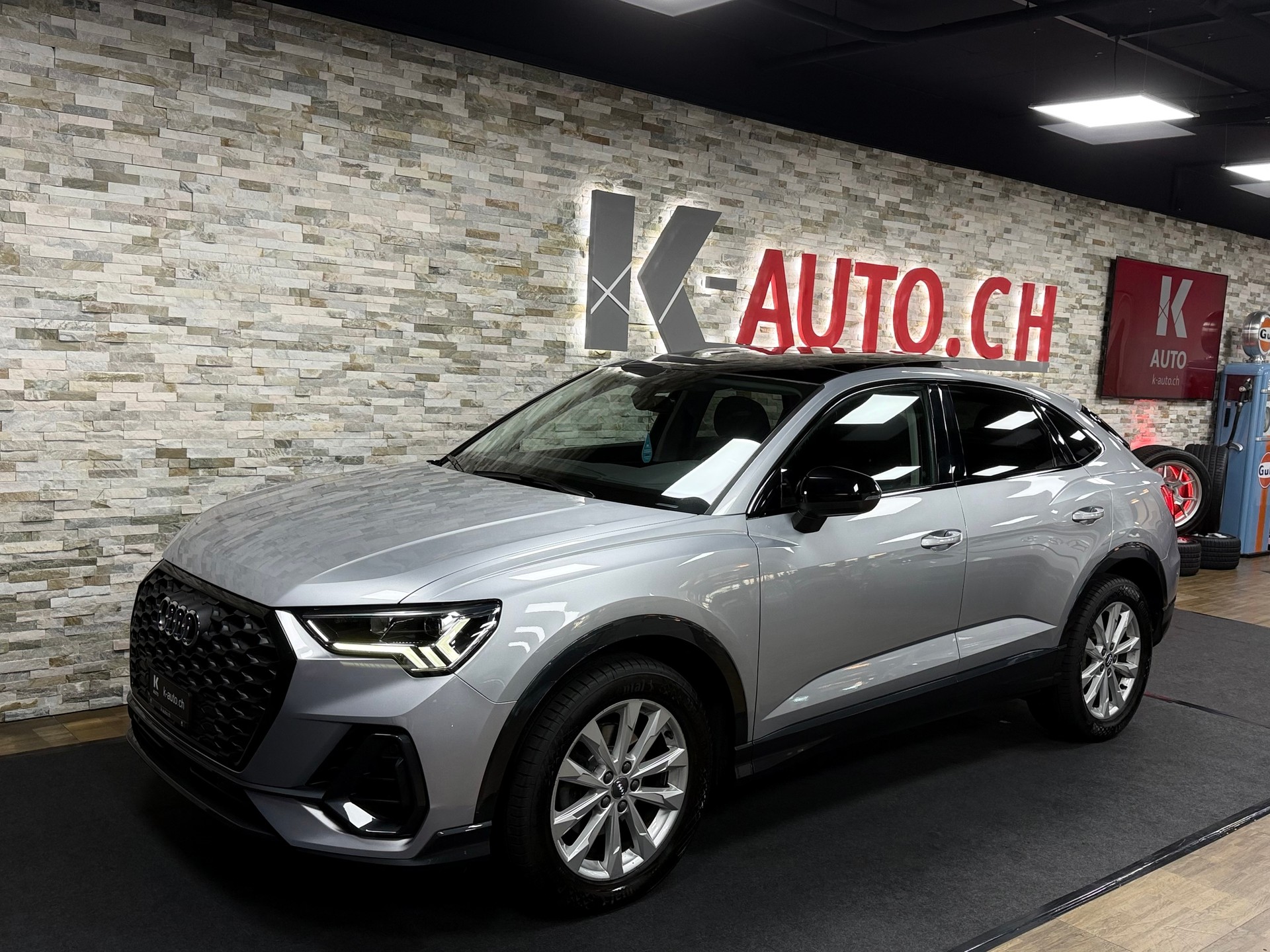 AUDI Q3 Sportback 35 TFSI Attraction S-tronic-image-0
