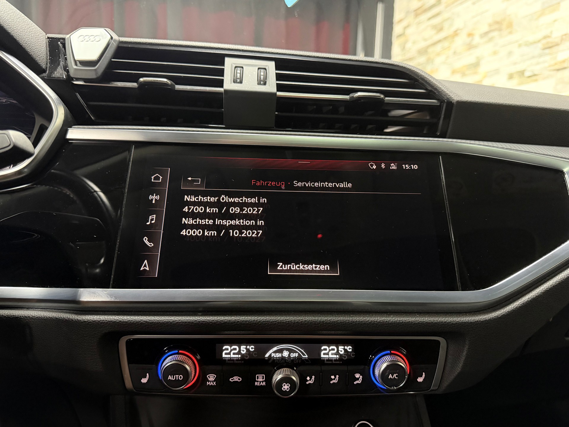 AUDI Q3 Sportback 35 TFSI Attraction S-tronic-image-25