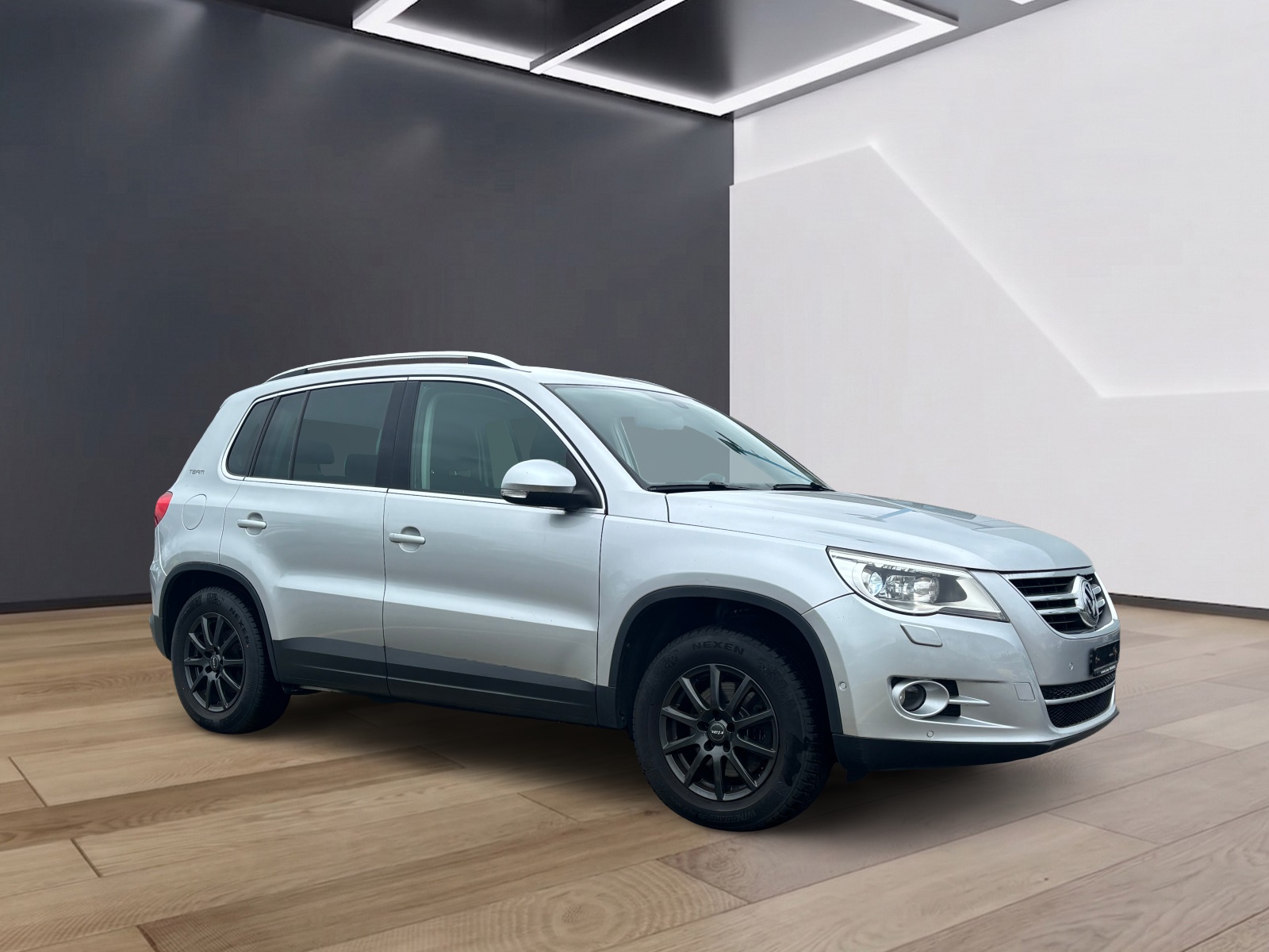 VW Tiguan 2.0 TSI Sport&Style Tiptronic-image-2