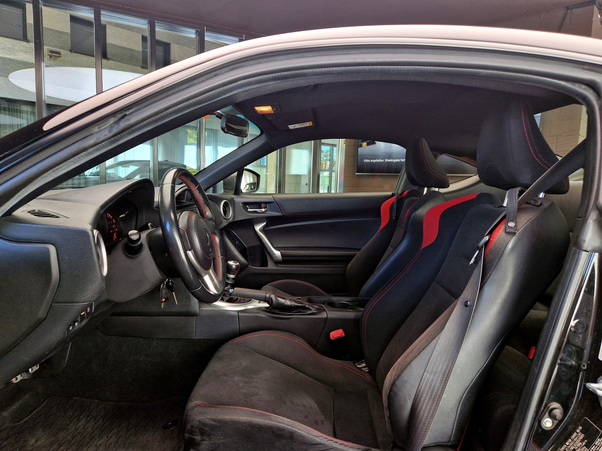 TOYOTA GT 86 2.0 D-4S Sport Manual *BLACK EDITION*-image-10