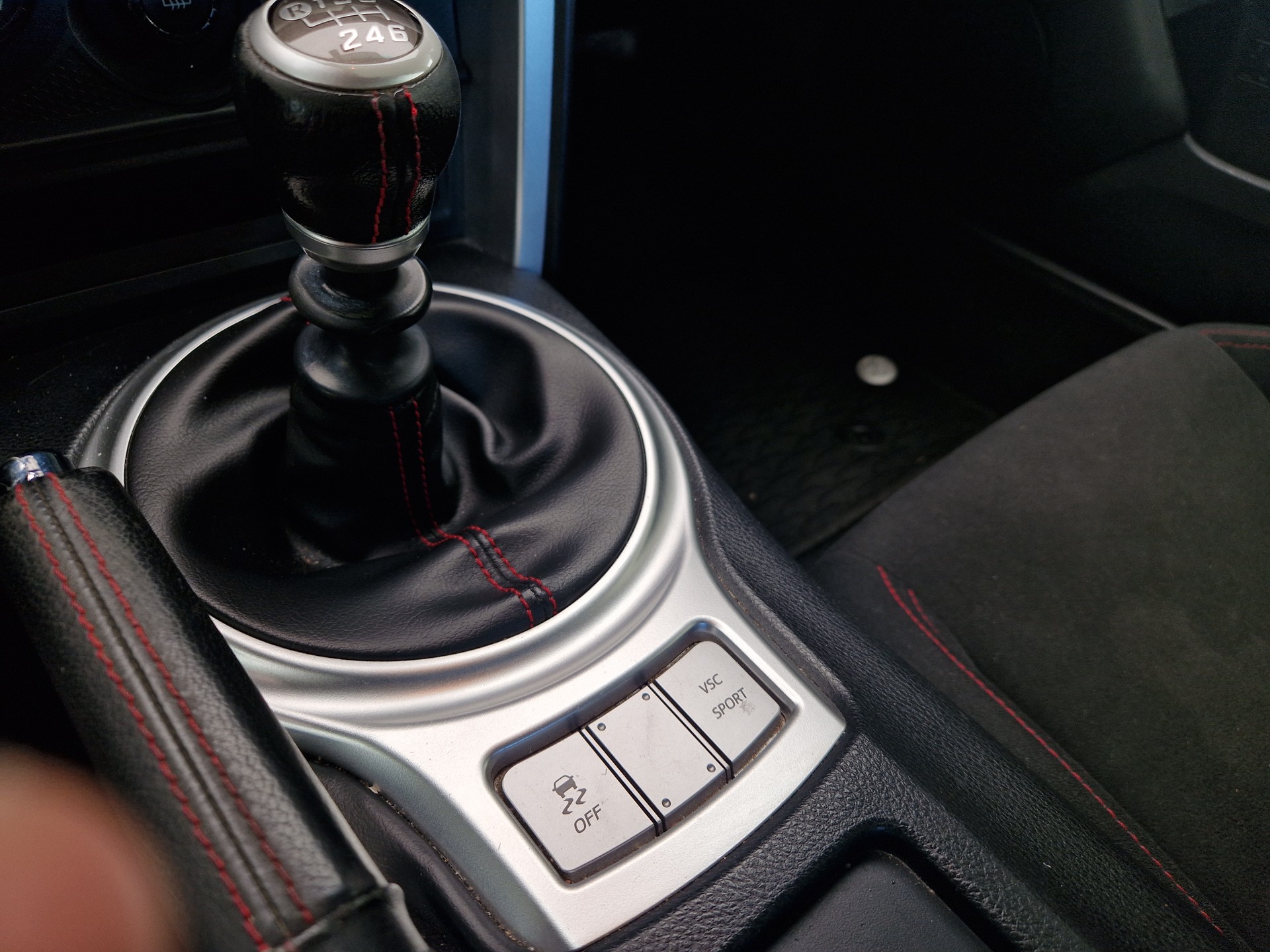 TOYOTA GT 86 2.0 D-4S Sport Manual *BLACK EDITION*-image-13