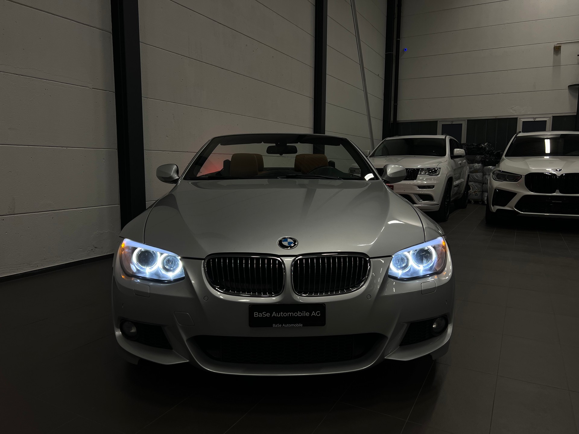 BMW 335i Cabriolet DSG M Paket-image-7