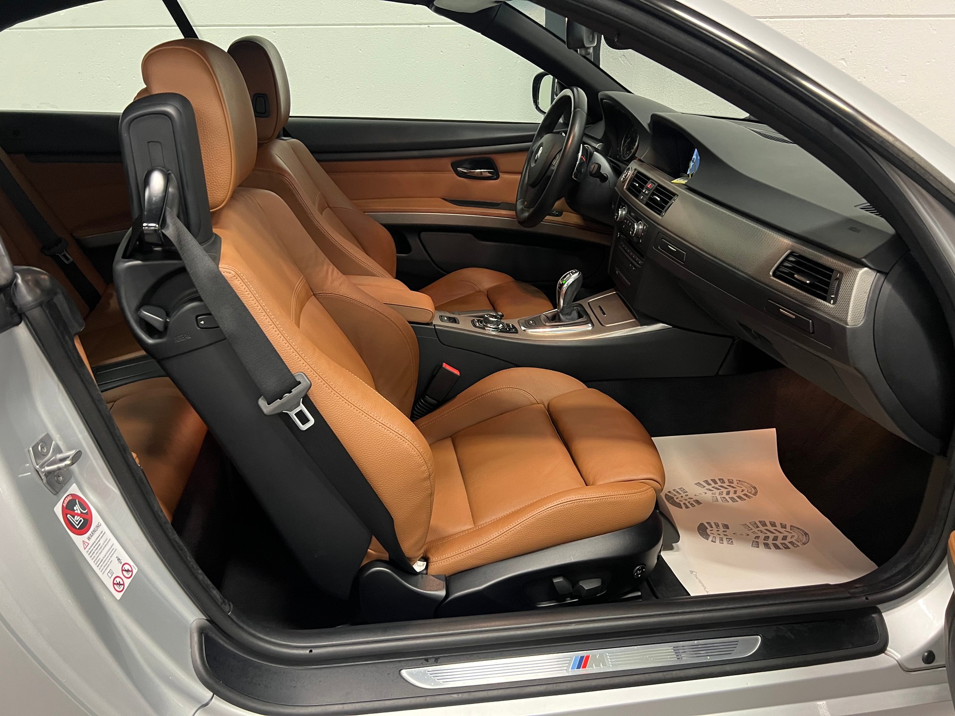 BMW 335i Cabriolet DSG M Paket-image-21