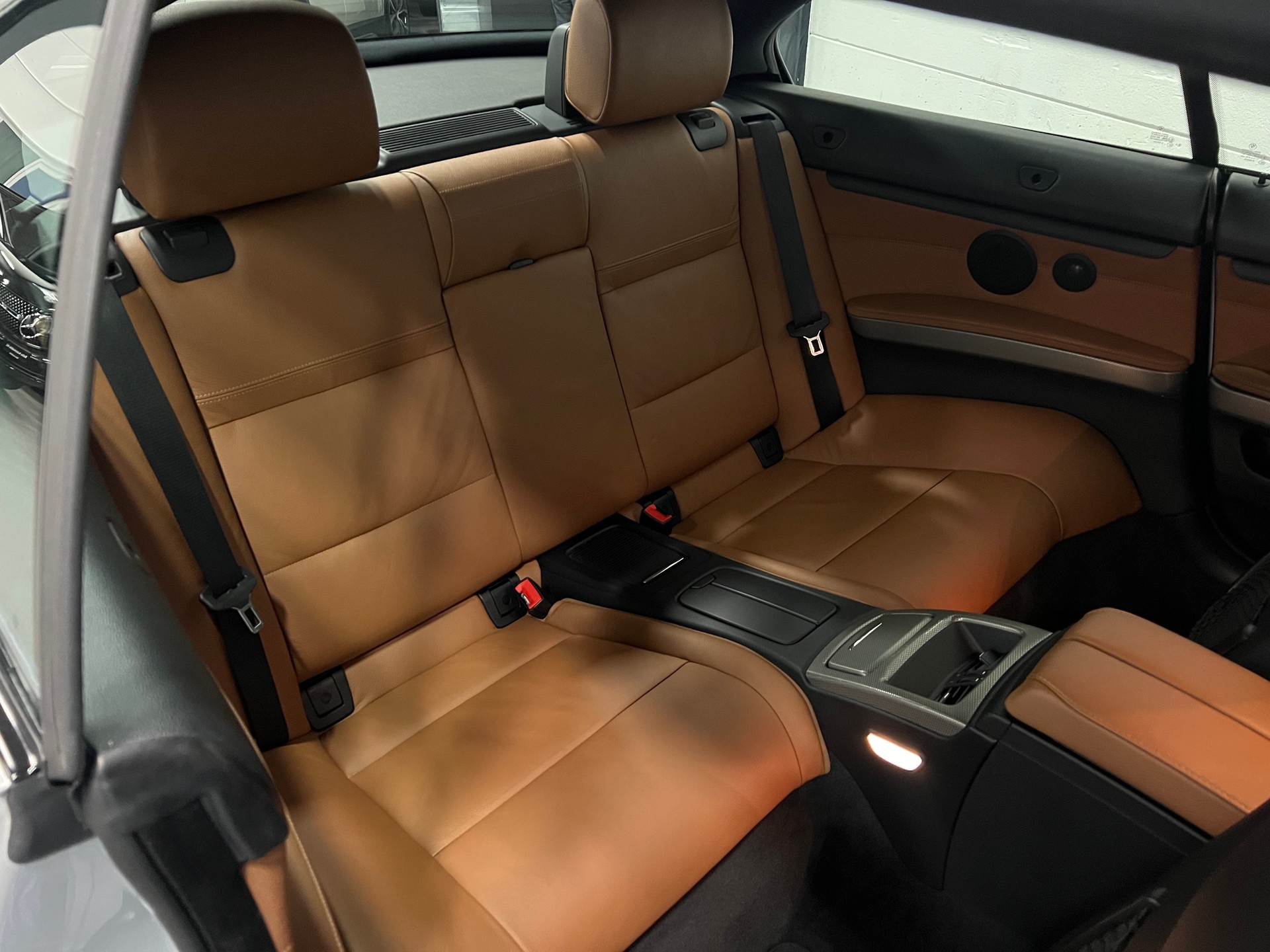 BMW 335i Cabriolet DSG M Paket-image-23
