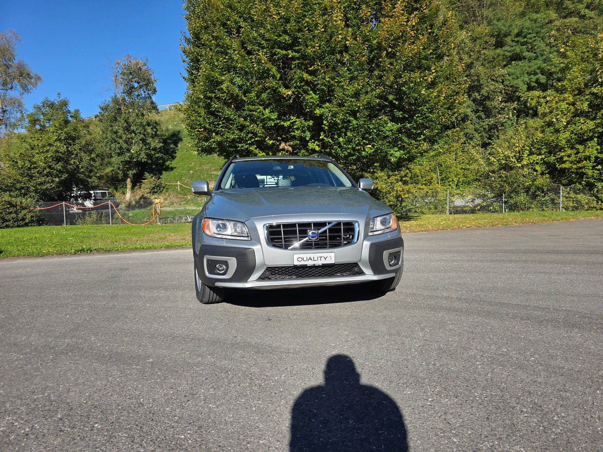 VOLVO XC70 D5 AWD Ocean Race Geartronic-image-1