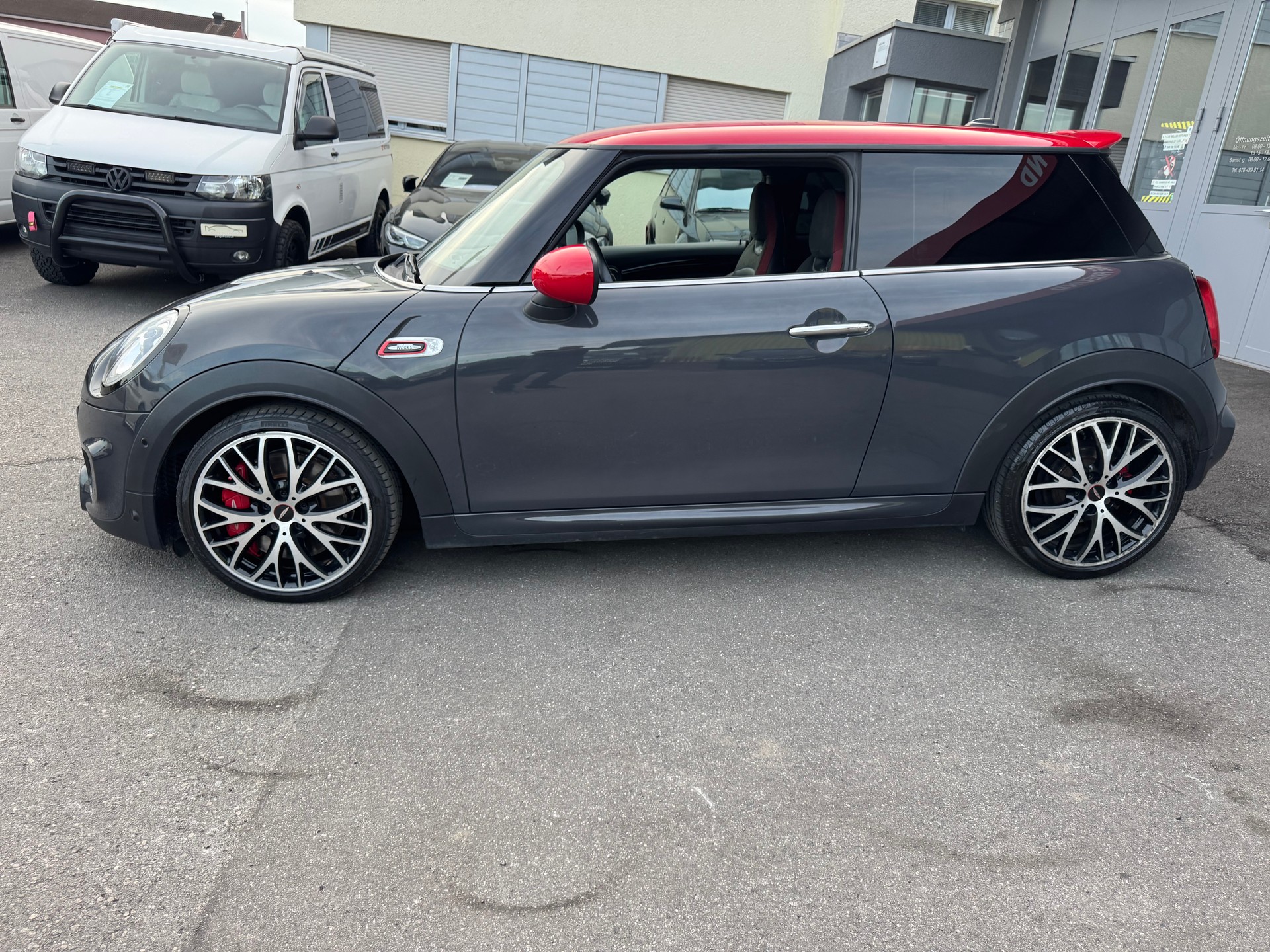 MINI Cooper John Cooper Works Steptronic-image-7
