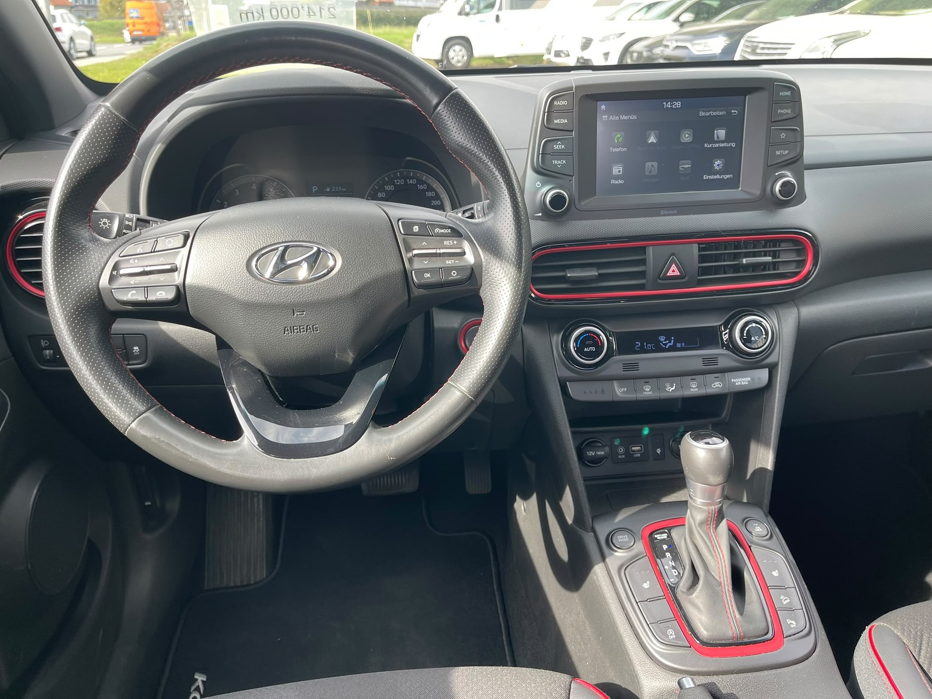 HYUNDAI Kona 1.6 T-GDi Launch 4WD DCT-image-7
