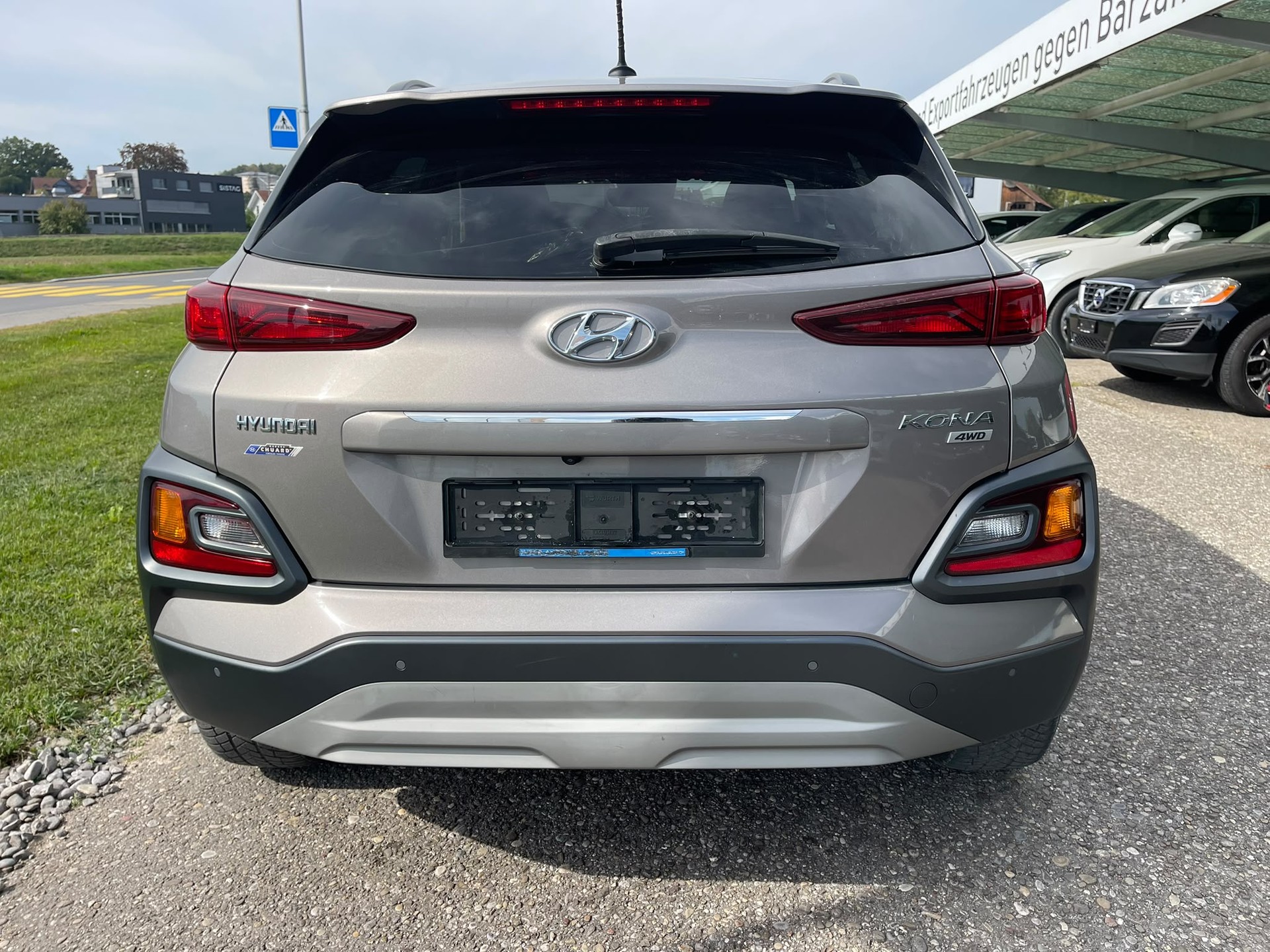 HYUNDAI Kona 1.6 T-GDi Launch 4WD DCT-image-4