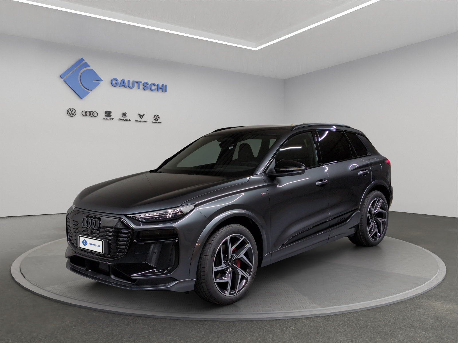 AUDI Q6 e-tron quattro