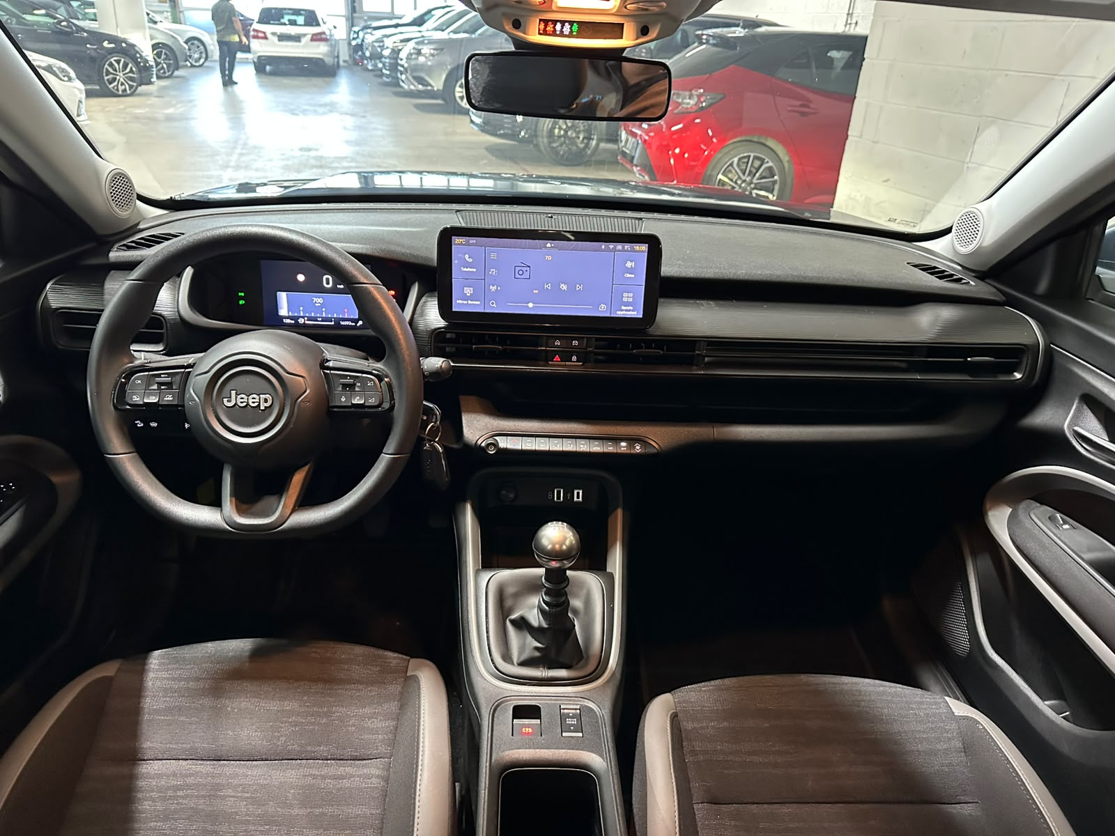 JEEP Avenger 1.2 Turbo Altitude-image-9