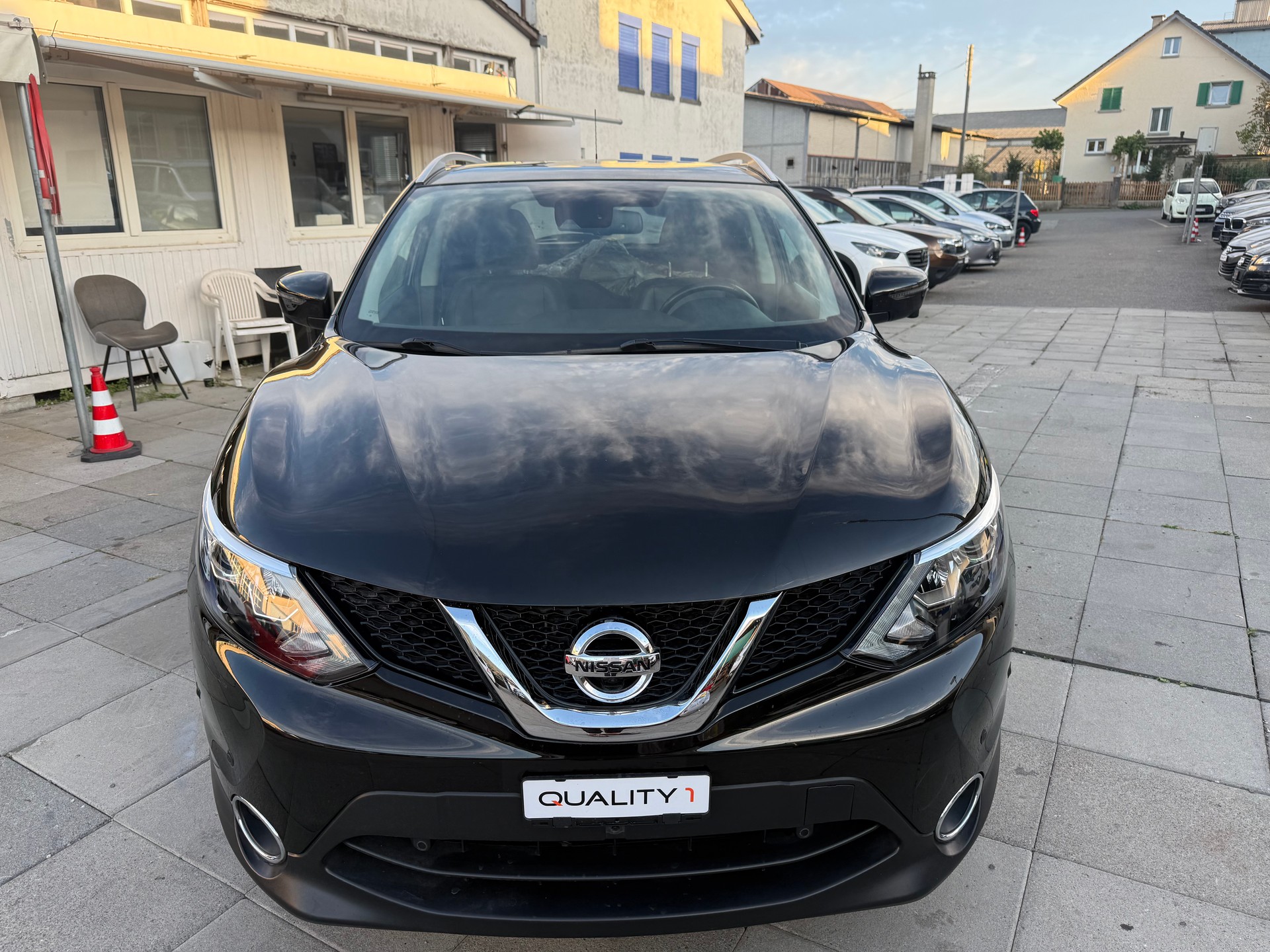 NISSAN Qashqai 1.2 DIG-T N-Connecta Xtronic CVT-image-0
