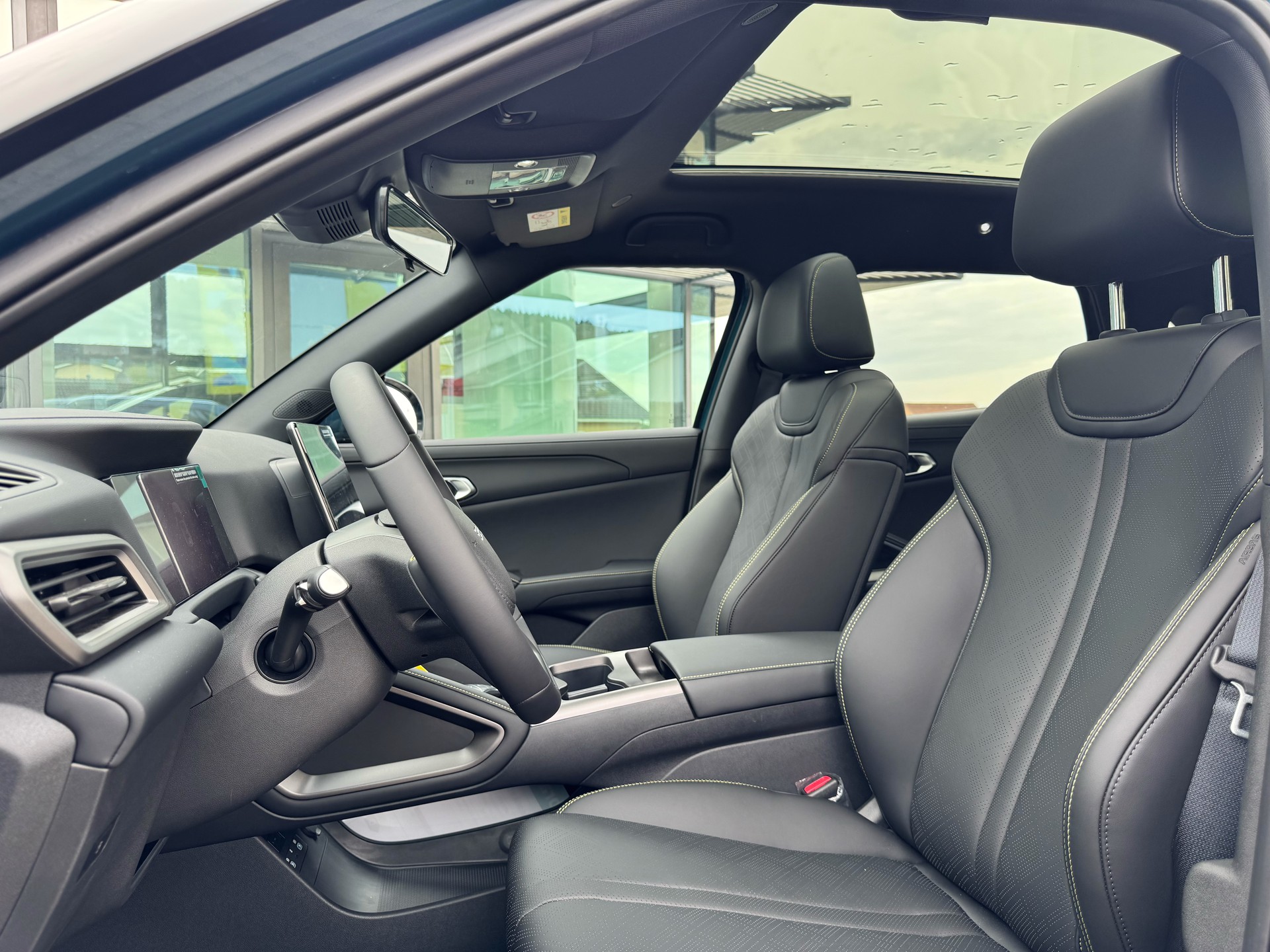 BYD Atto2 DM-i Boost-image-12