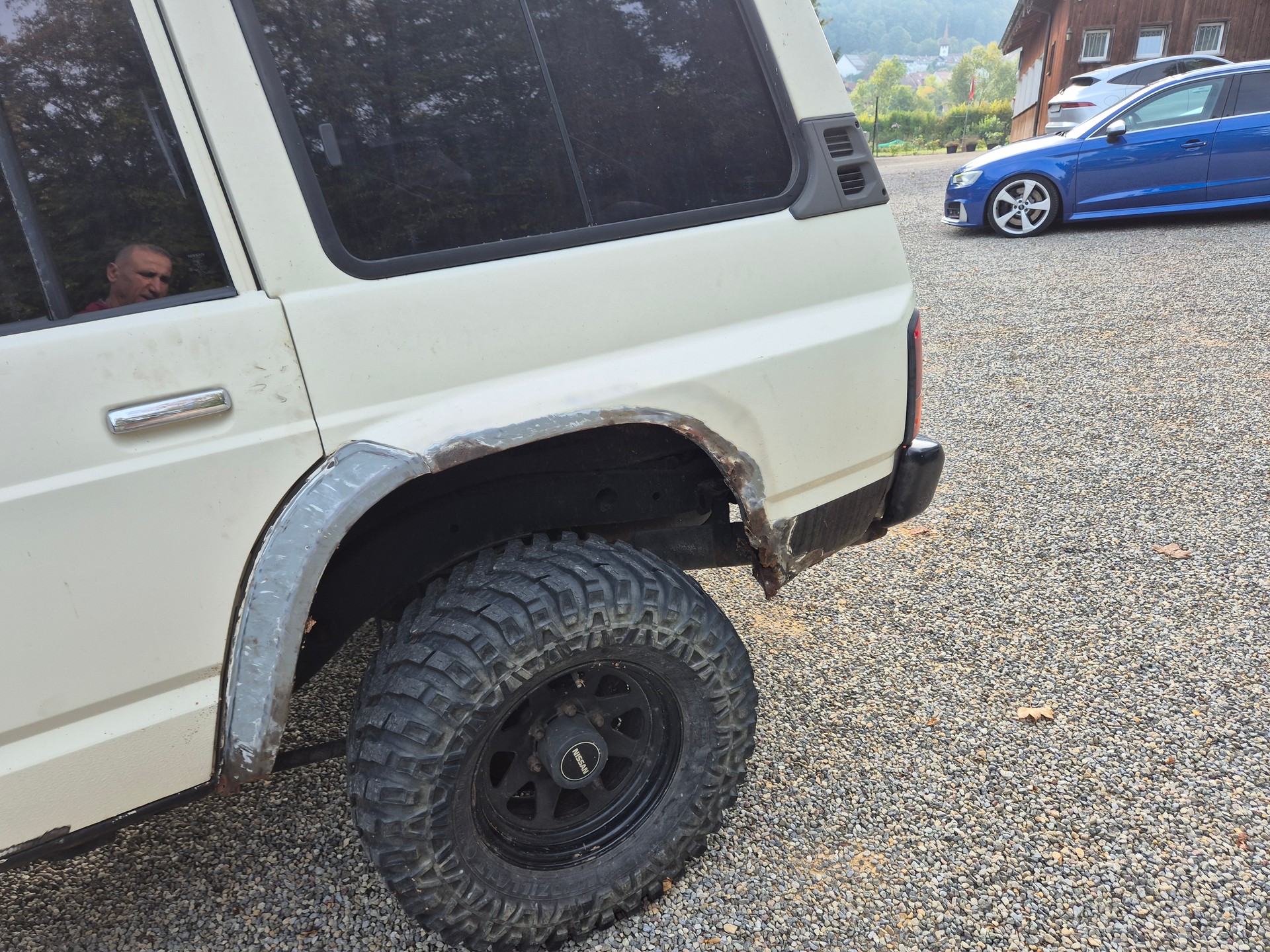 NISSAN Patrol 2.8 D LX Wagon-image-4