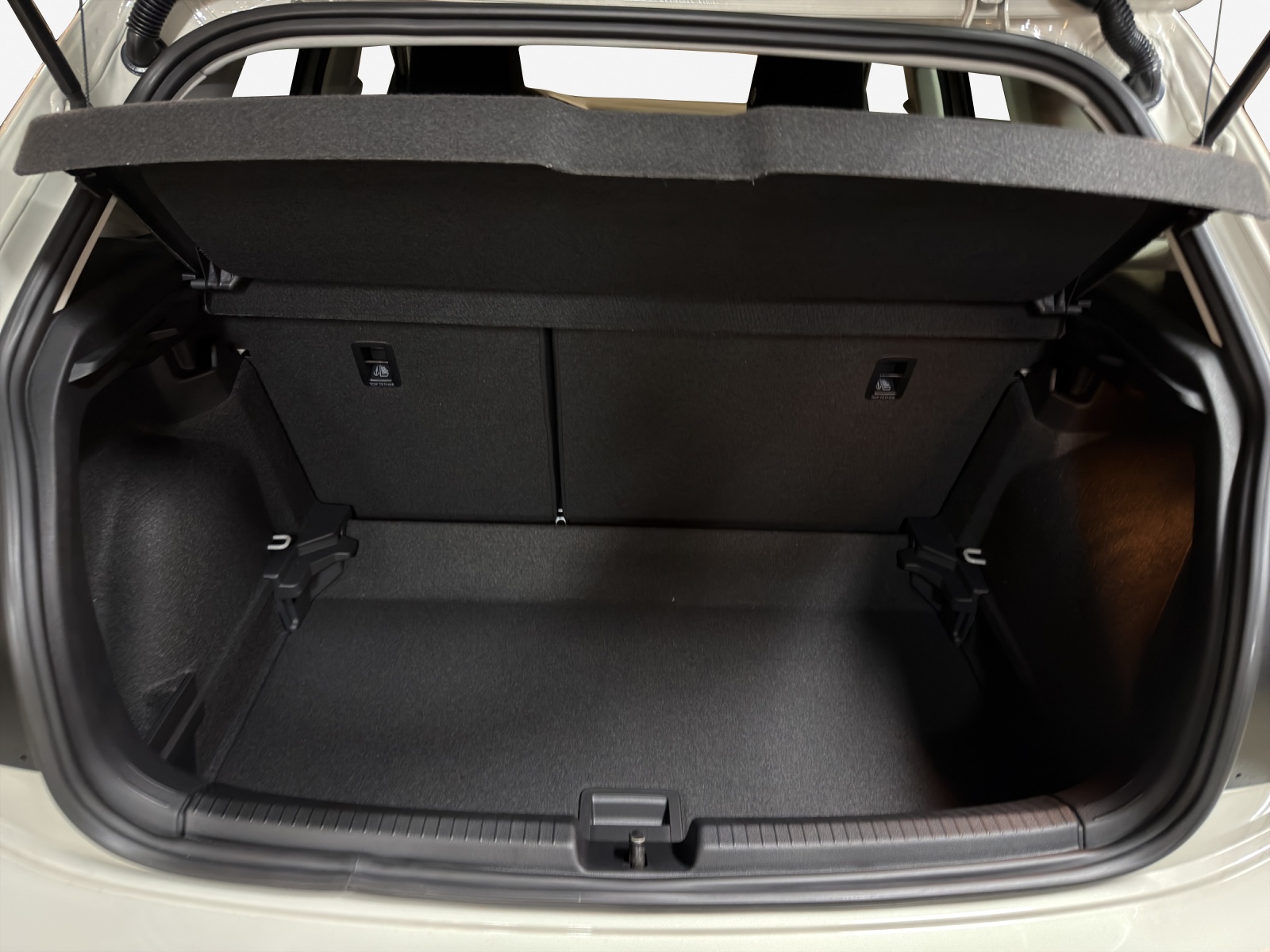 VW Polo 1.0 TSI Trend-image-12