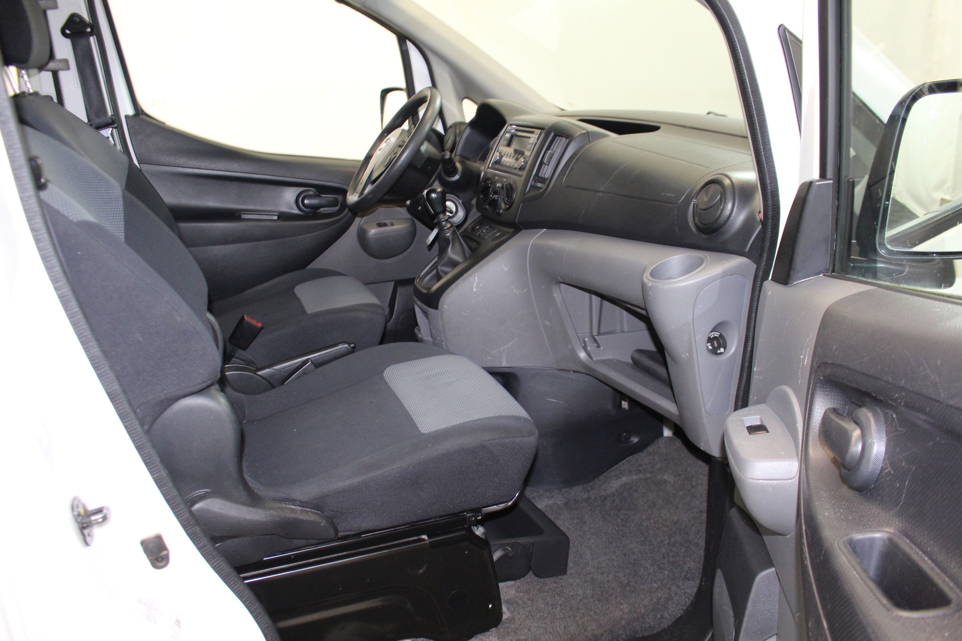 NISSAN NV200 DKab.-Kaw. 1.5 dci Comfort EU6-image-10