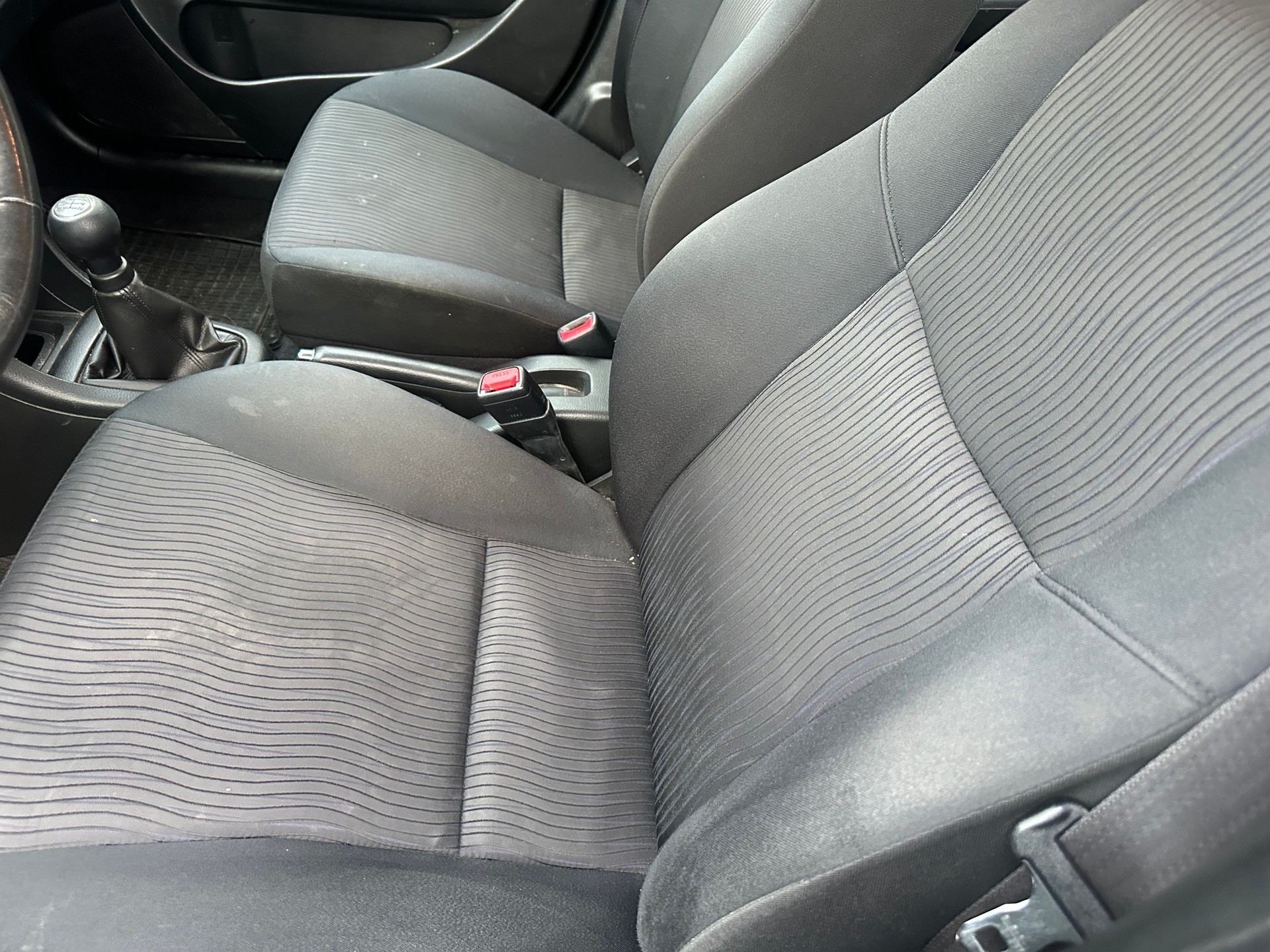 SUZUKI Swift 1.2i 16V GL Top Piz Sulai 4x4-image-3