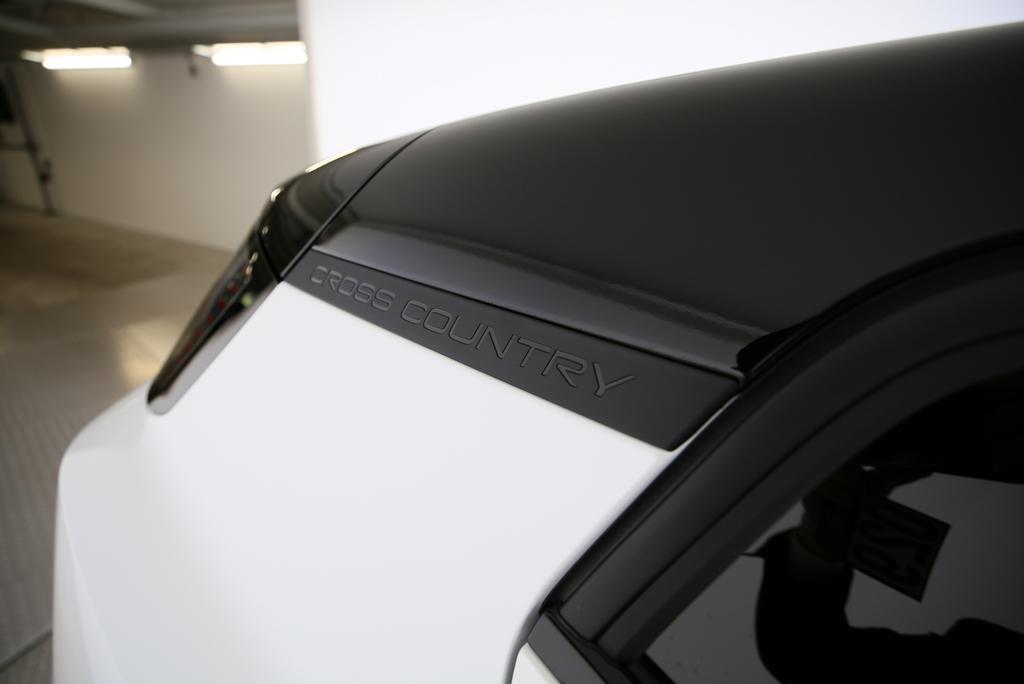 VOLVO EX30 CC E60 Twin Performance AWD-image-12