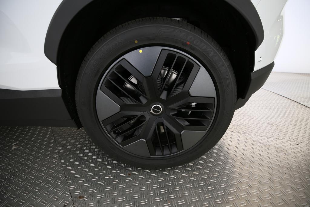 VOLVO EX30 CC E60 Twin Performance AWD-image-5