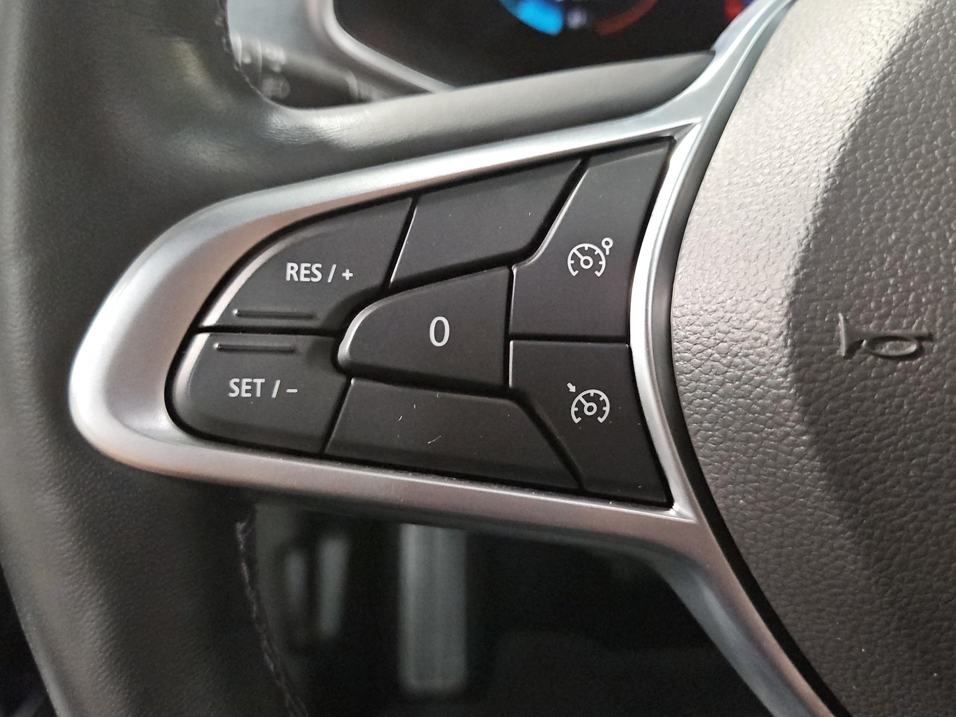 RENAULT Zoe Intens R135 (Batterie Miete)-image-19
