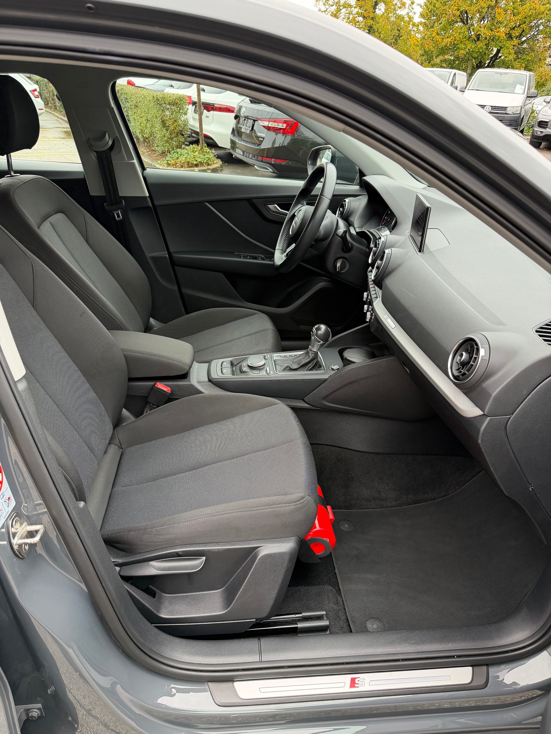 AUDI Q2 35 TFSI S-tronic-image-14