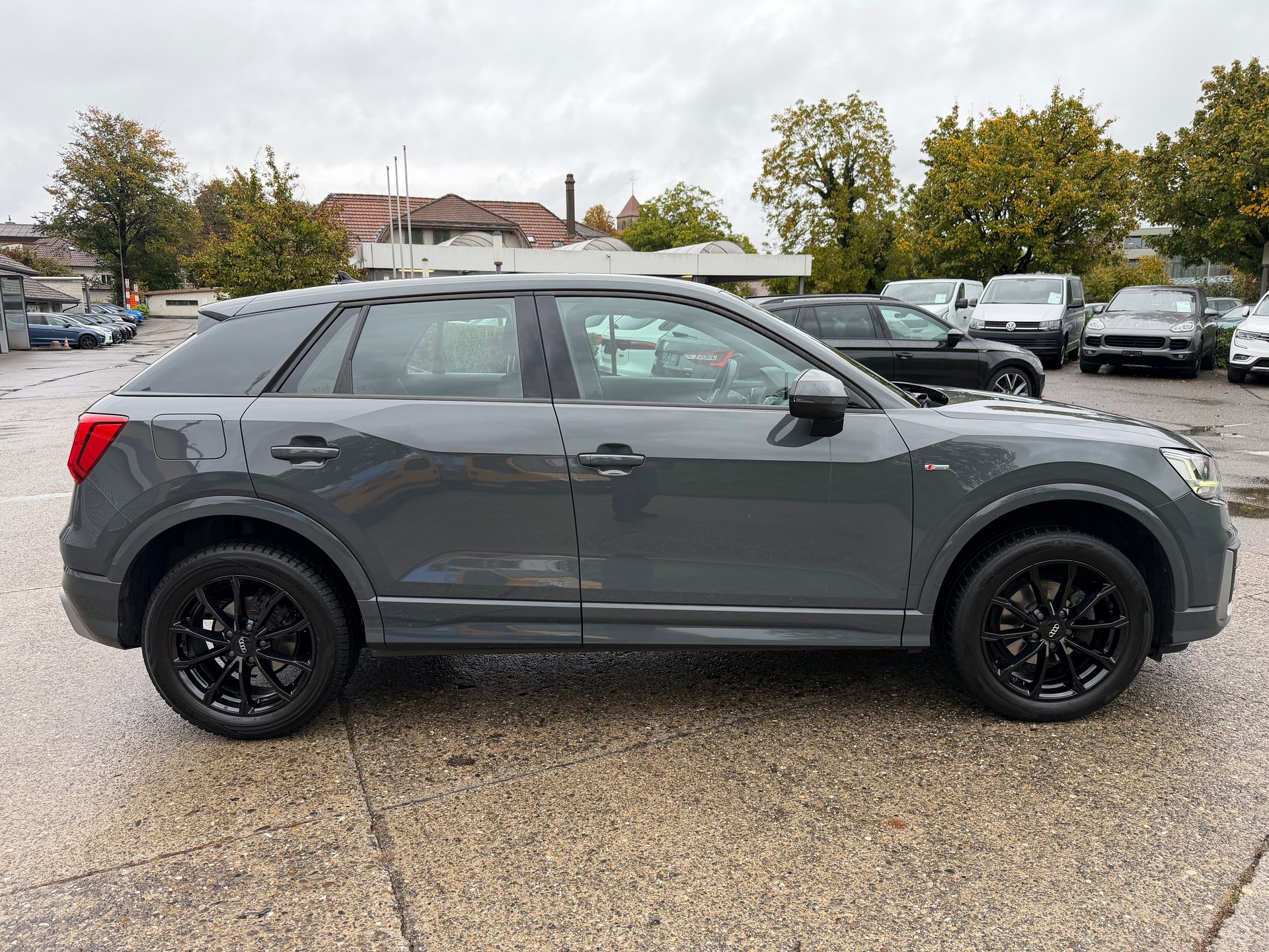 AUDI Q2 35 TFSI S-tronic-image-5