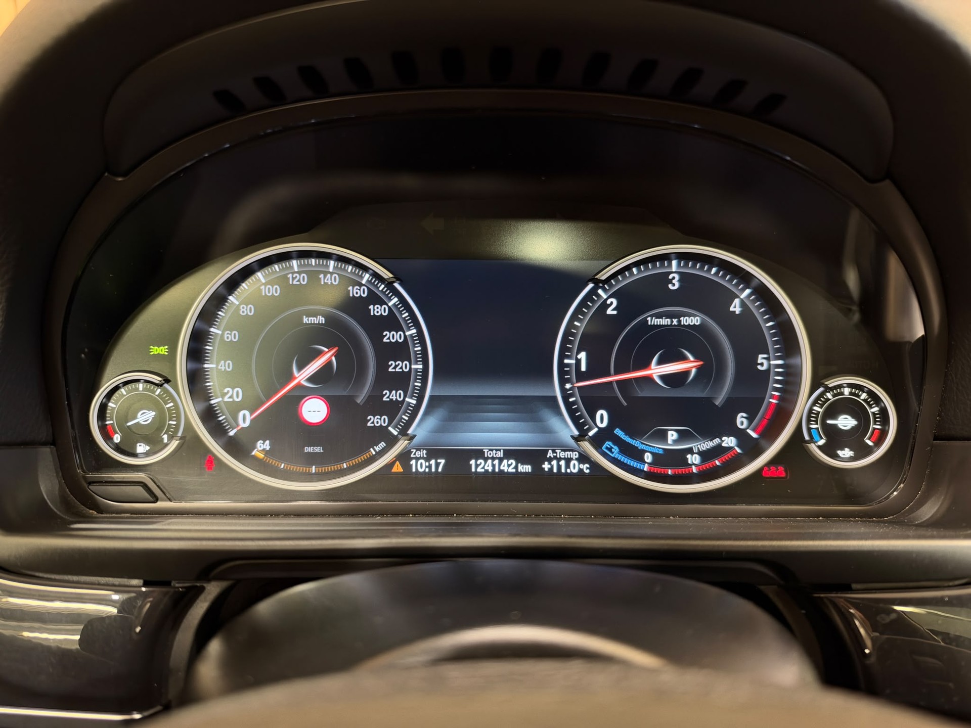 BMW 530d Touring xDrive Steptronic-image-15