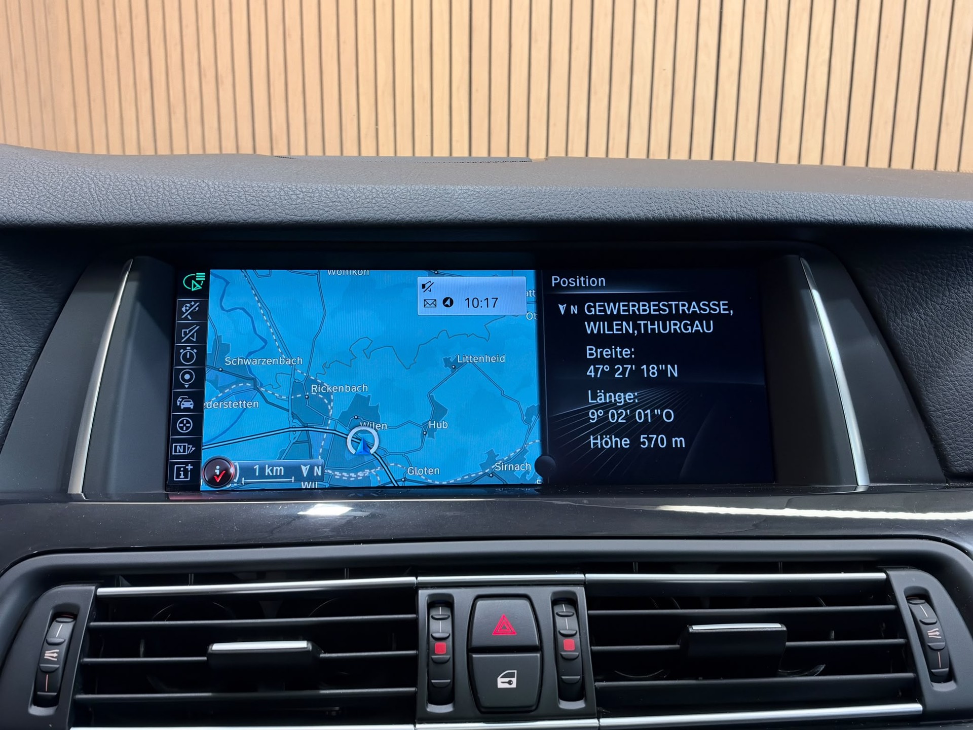 BMW 530d Touring xDrive Steptronic-image-11