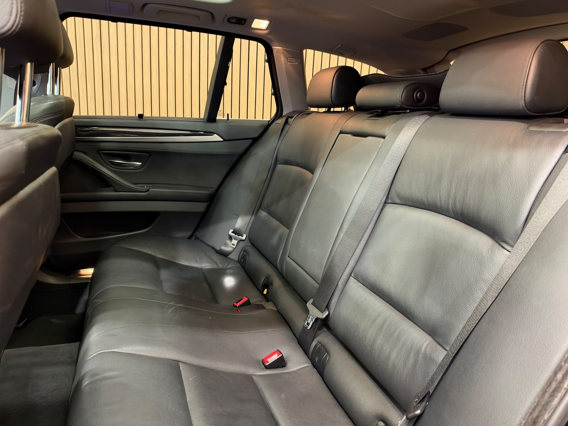 BMW 530d Touring xDrive Steptronic-image-17