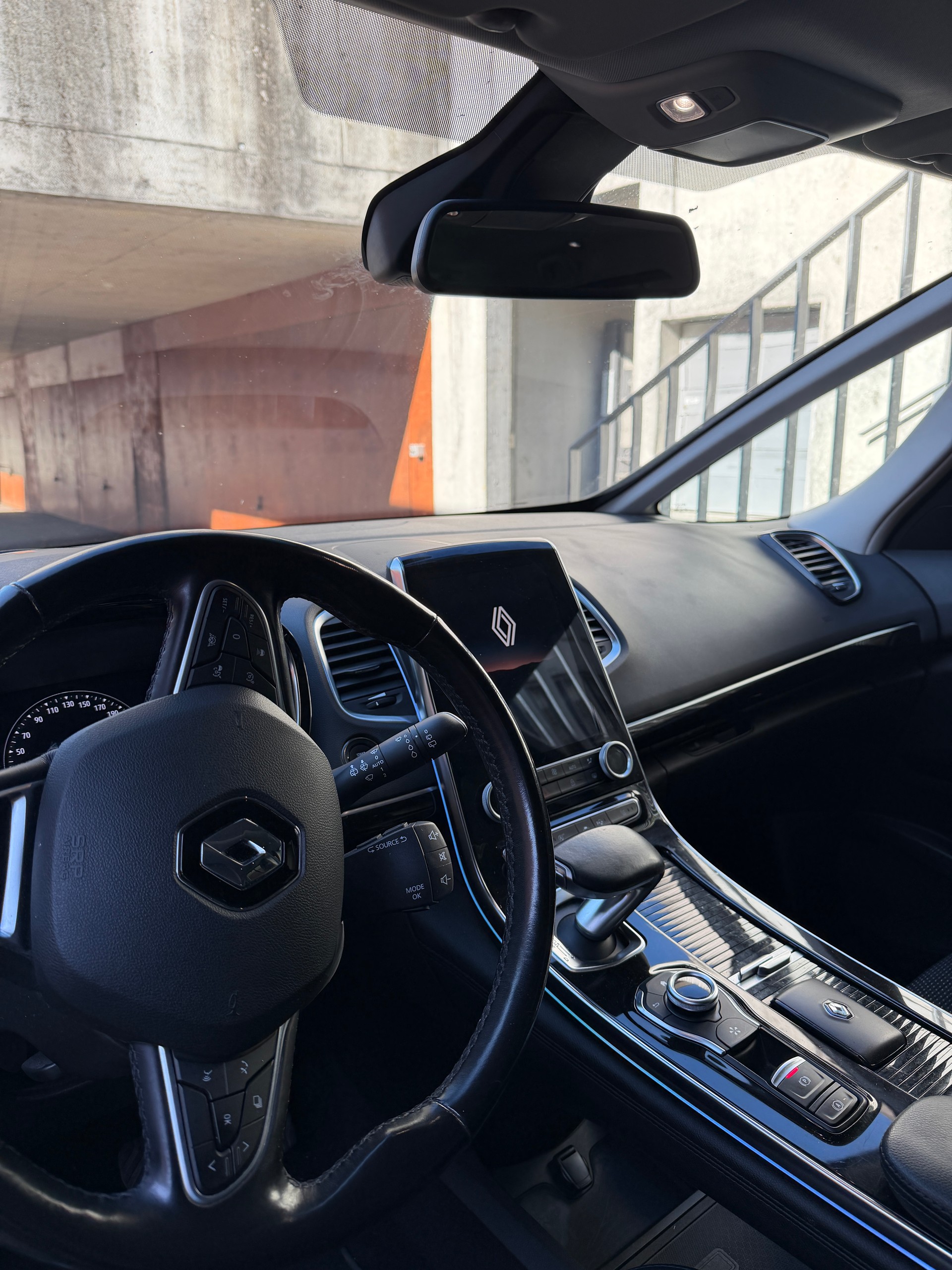 RENAULT 1.8 TCe 225 Intens EDC-image-3