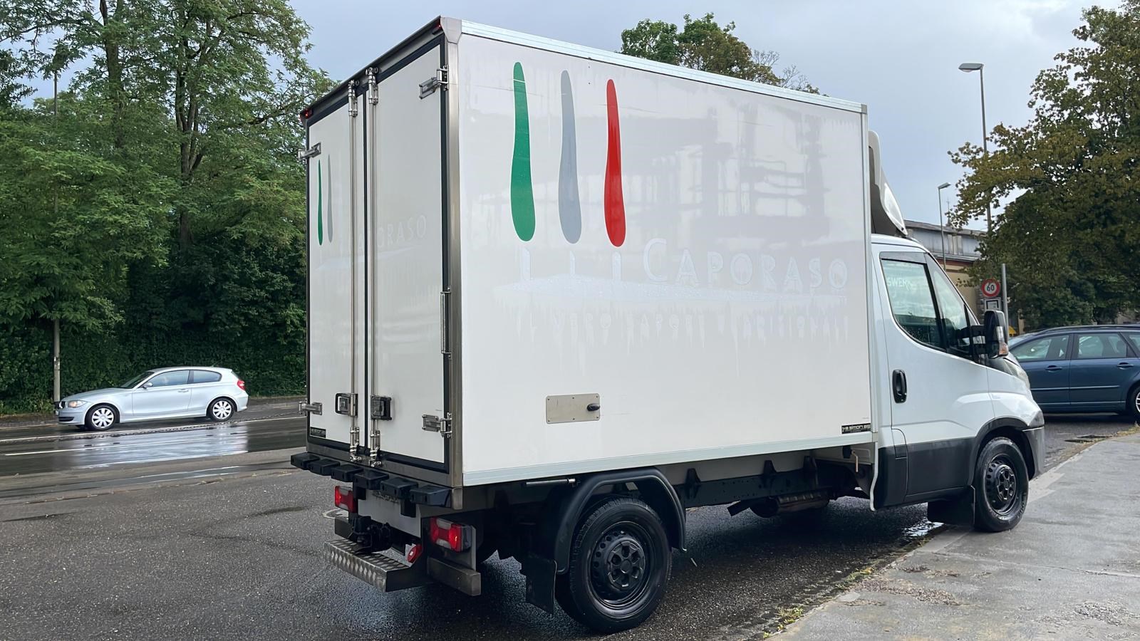 IVECO Daily 35 S 17-image-6
