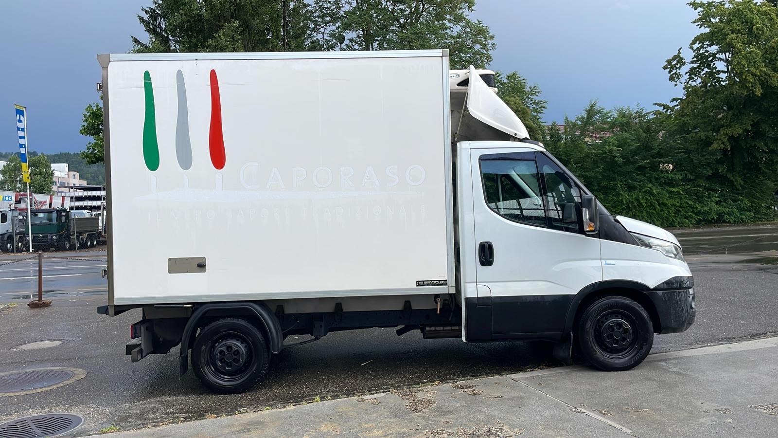 IVECO Daily 35 S 17-image-7
