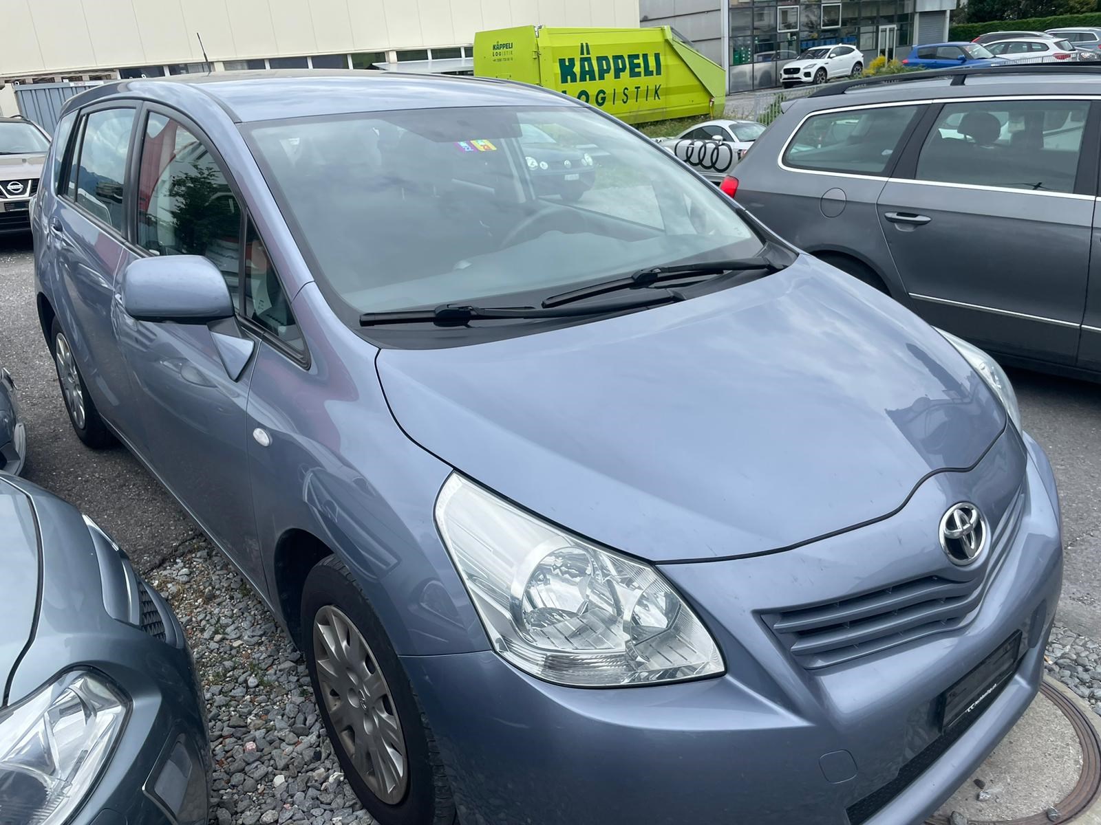 TOYOTA Verso 2.0 D-4D Linea Luna-image-1