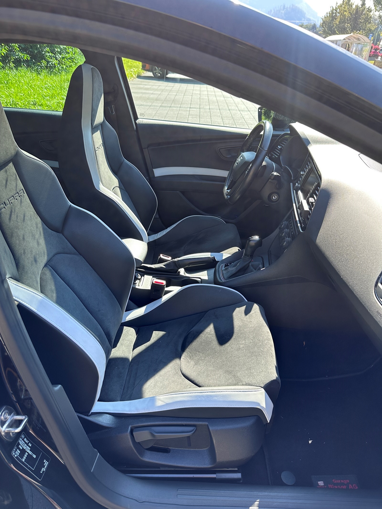 SEAT Leon ST 2.0 TSI Cupra 280 DSG-image-8